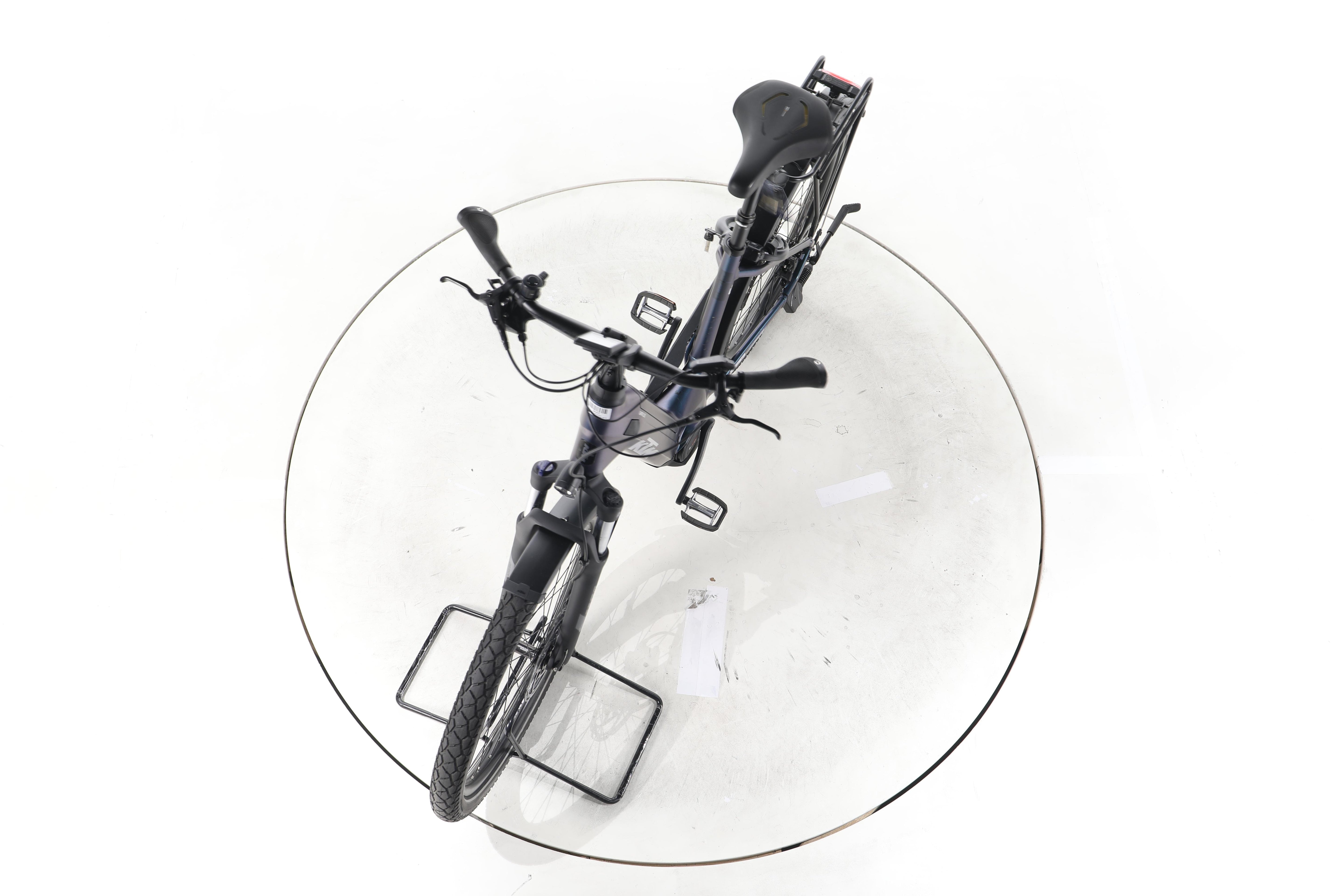 KTM Macina GRAN 820 D Trekking E-Bike Tiefeinsteiger 2025 - Image 17