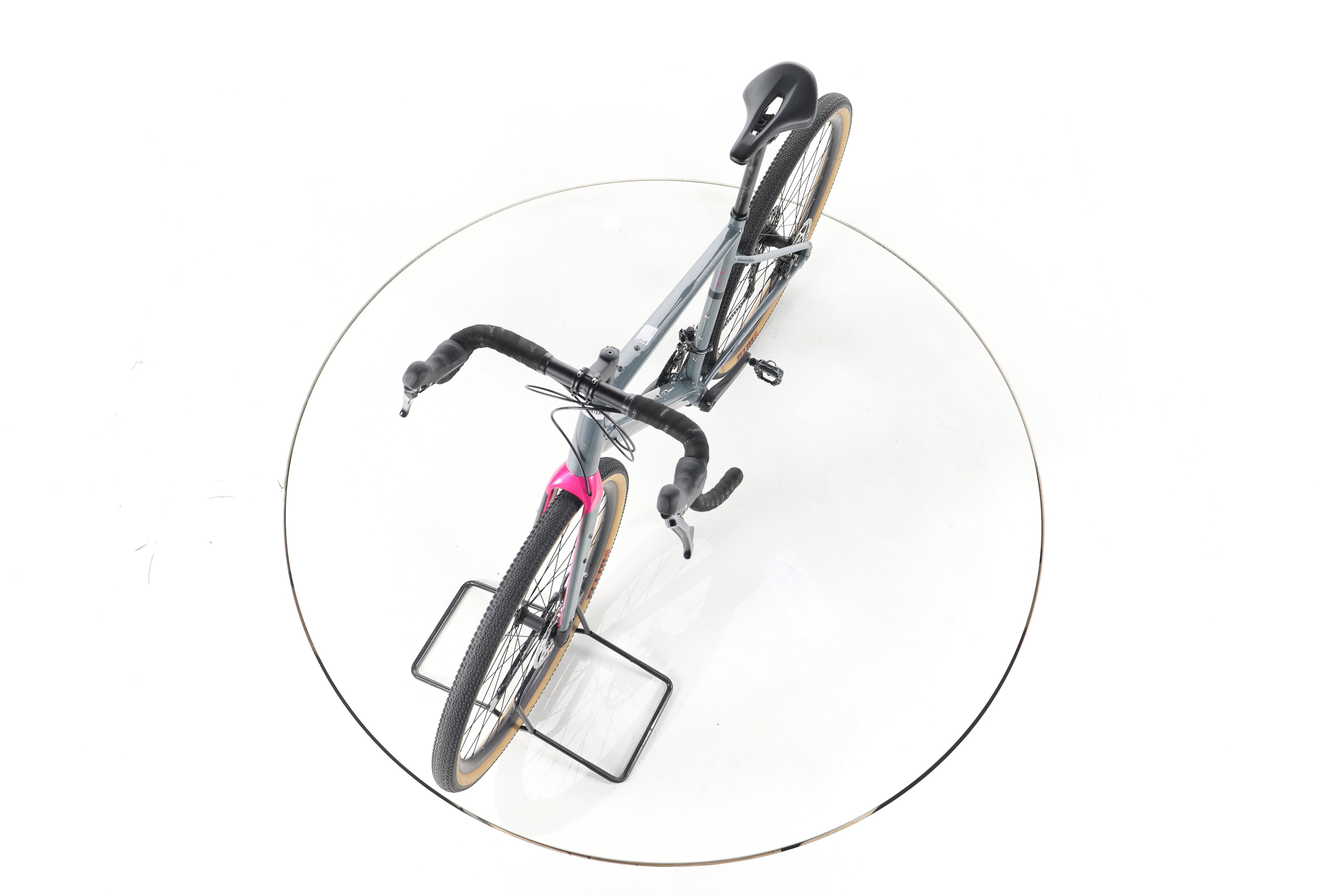 BMC URS AL THREE - Image 17