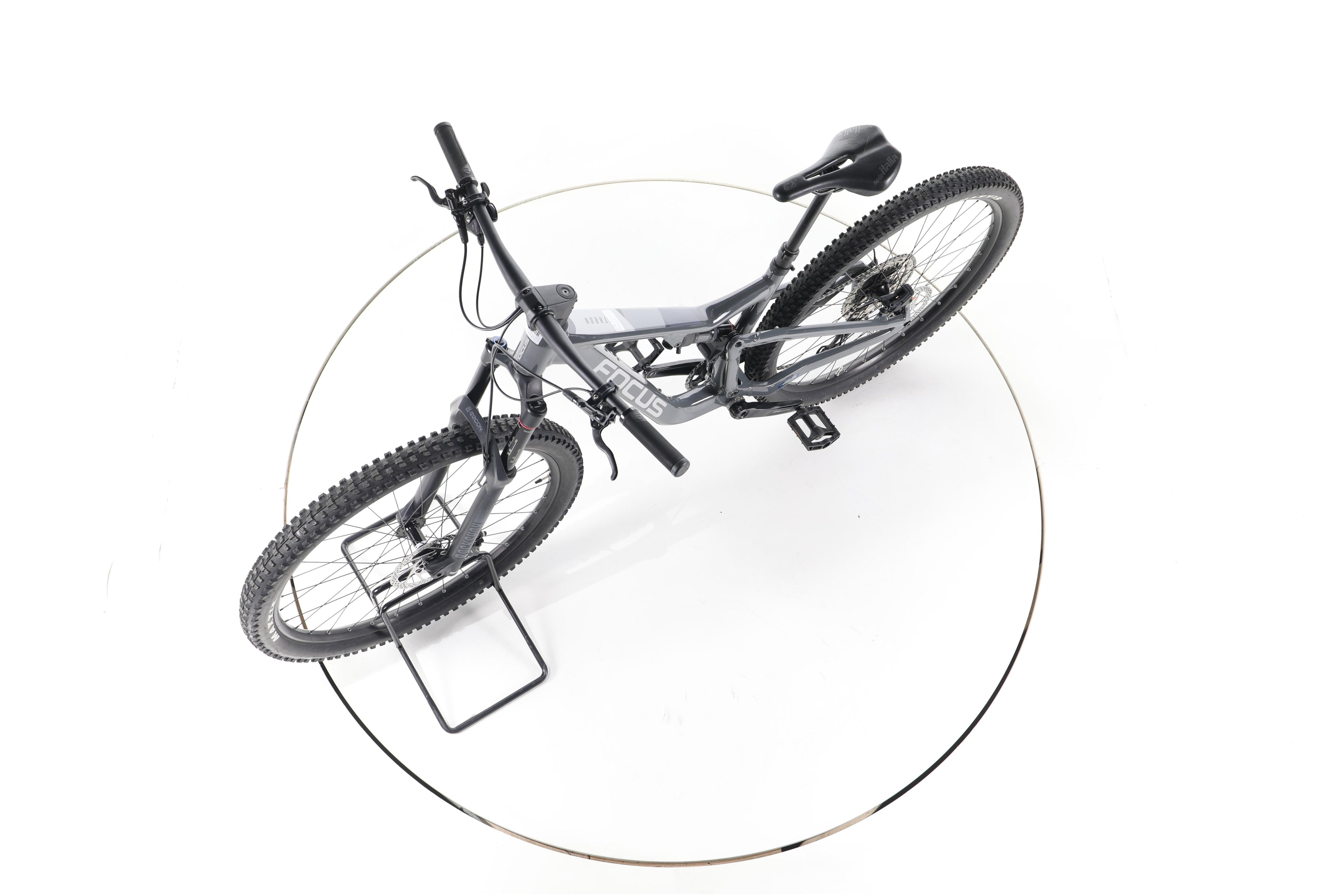 Focus Thron 6.8 - Image 18