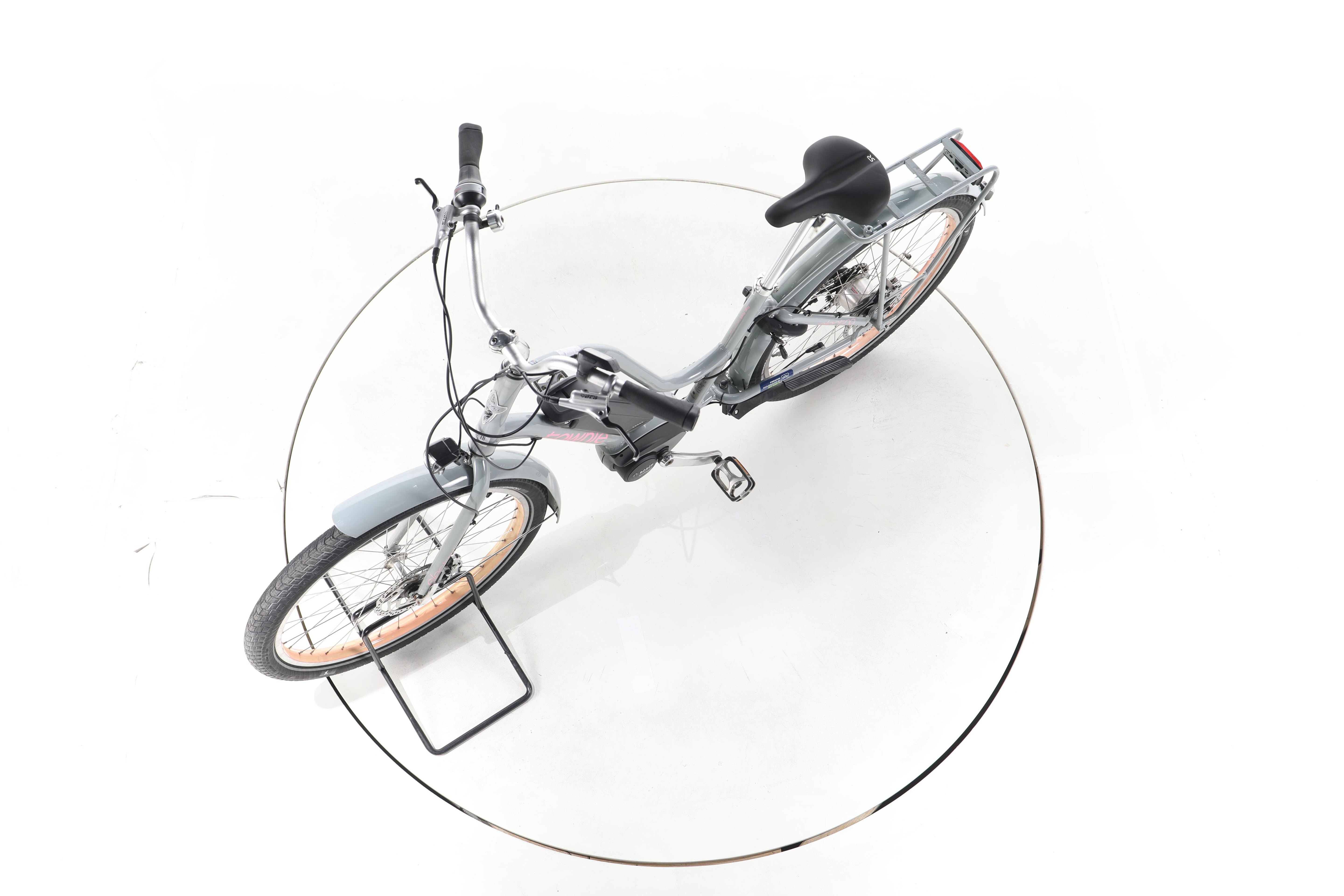 Electra Bicycle Townie Go! 5i Step-Thru City E-Bike - Image 18