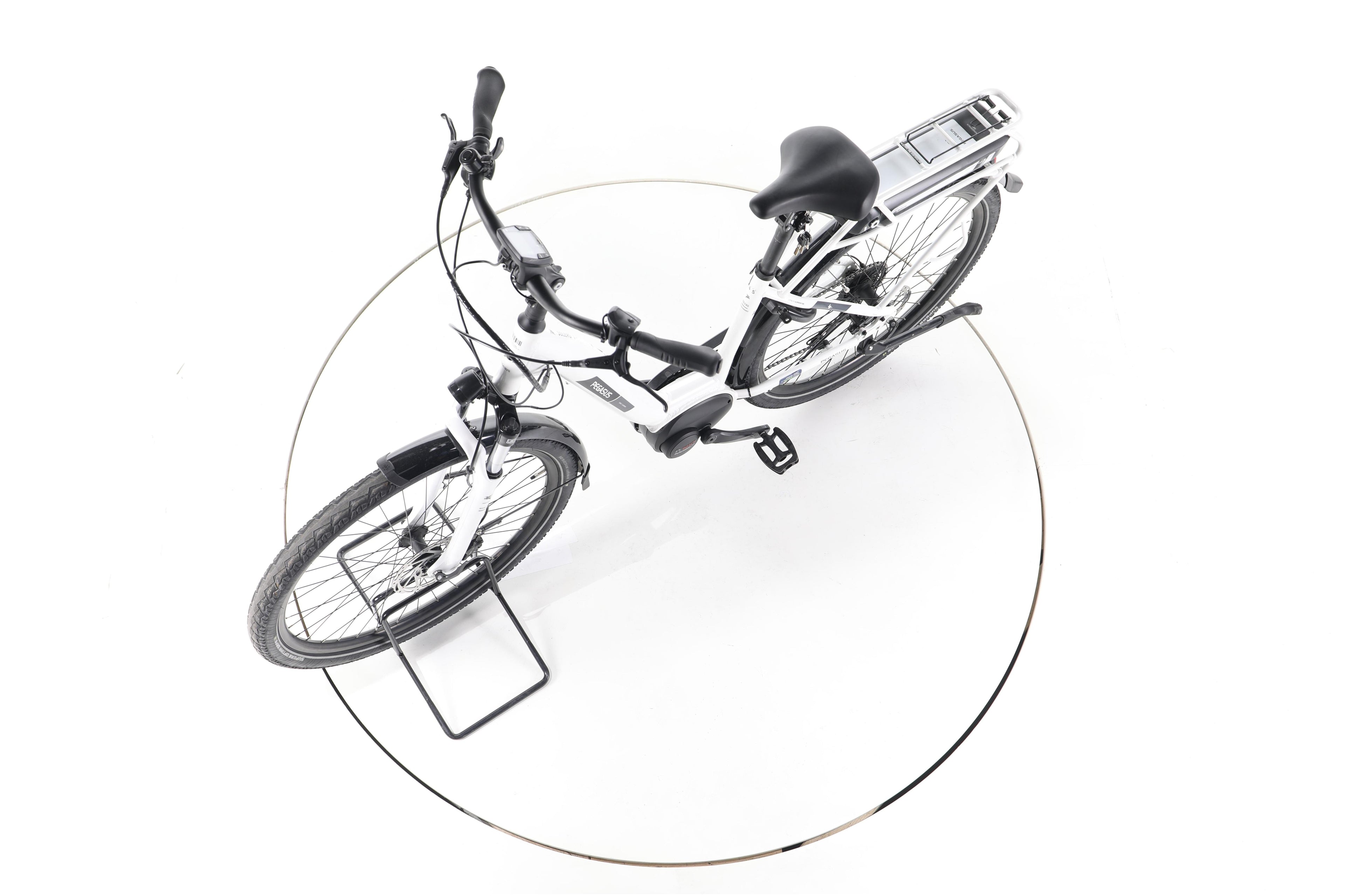 Pegasus Solero E9 Performance Trekking E-Bike Tiefeinsteiger - Image 18