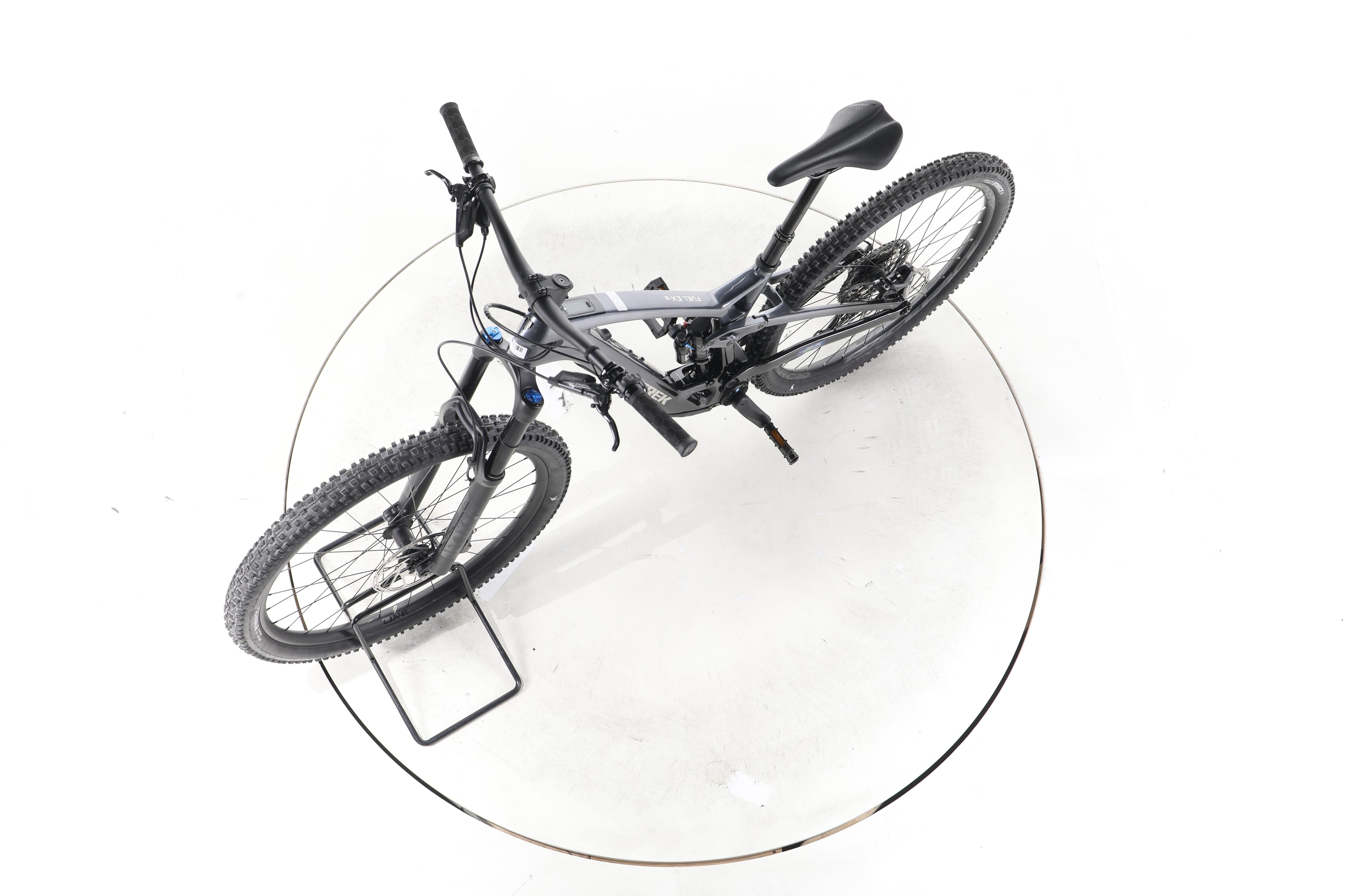 Trek Fuel EXe 9.7 E-Bike Fully Carbon - Image 18