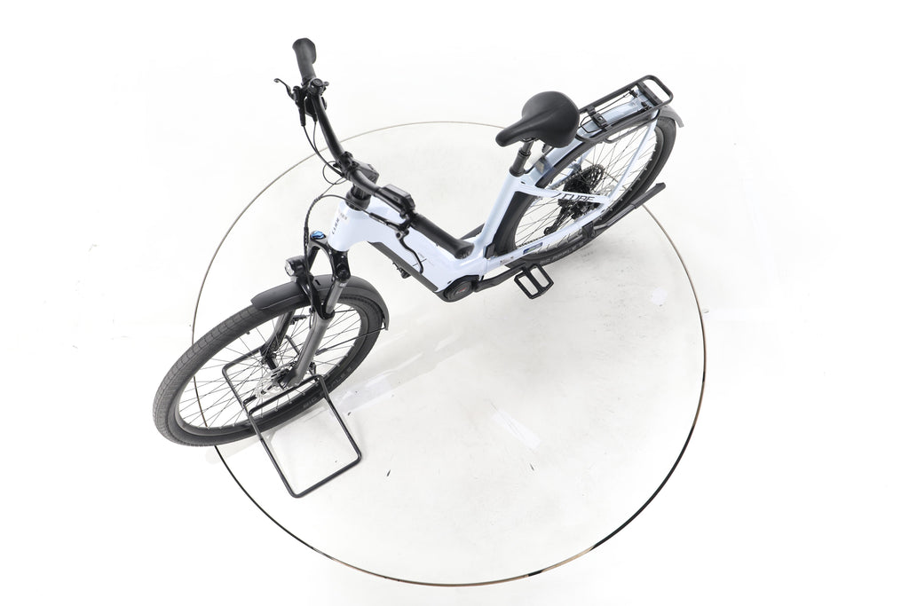 Cube Kathmandu Hybrid ONE Trekking E-Bike Tiefeinsteiger 2025 - Image 18