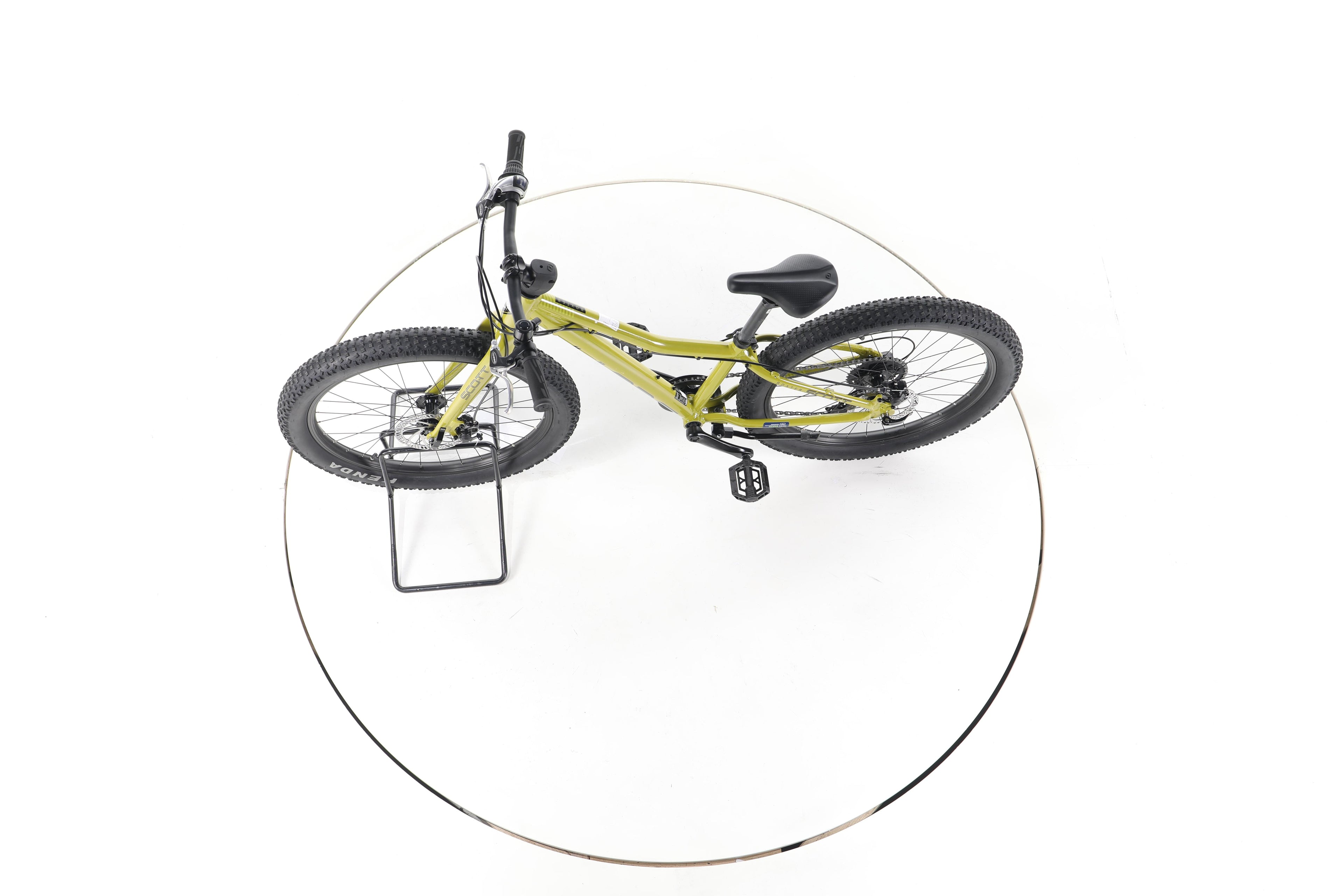 Scott Roxter 24 - Image 19