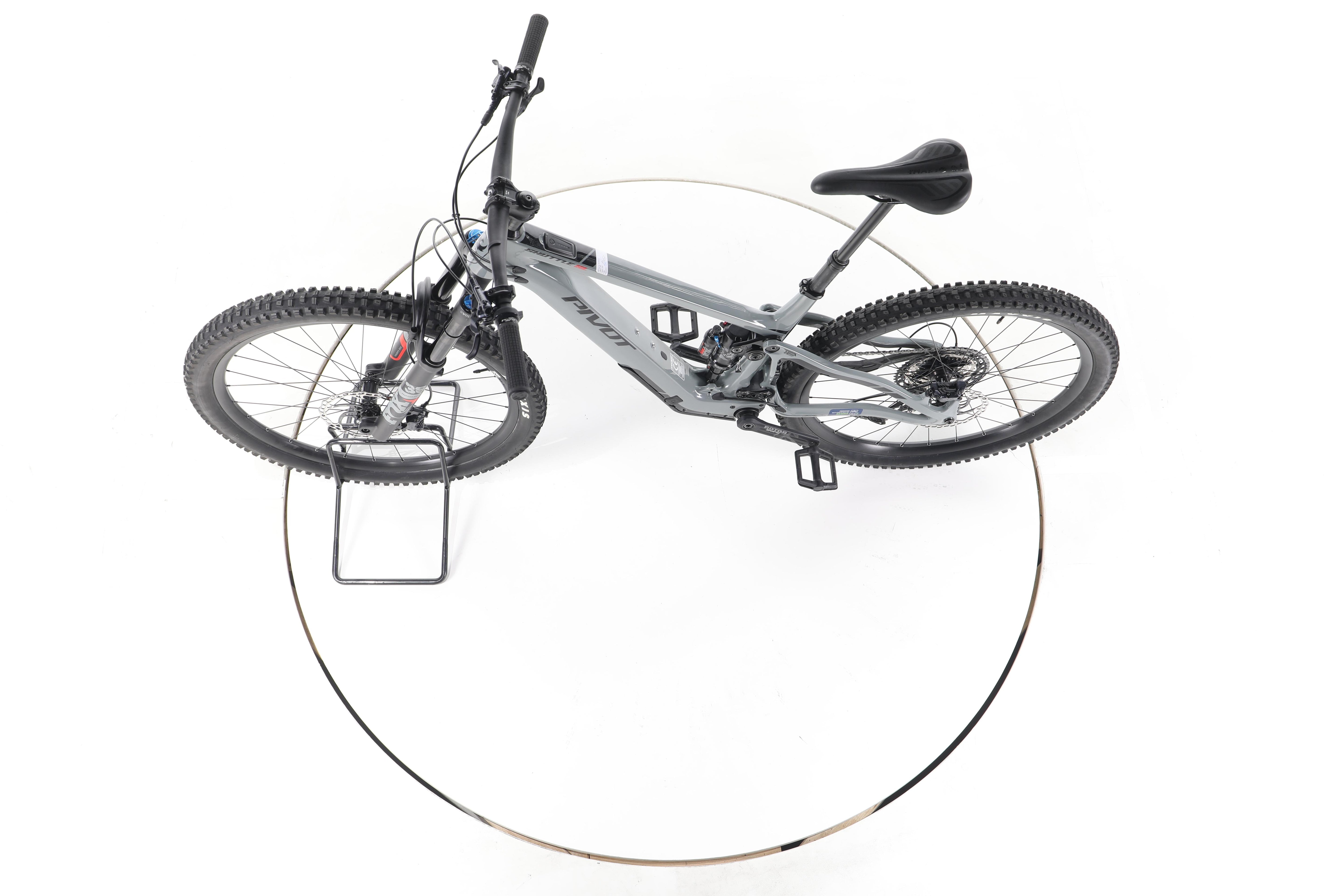Pivot Cycles Shuttle SL Ride SLX/XT E-Bike Fully Carbon - Image 19