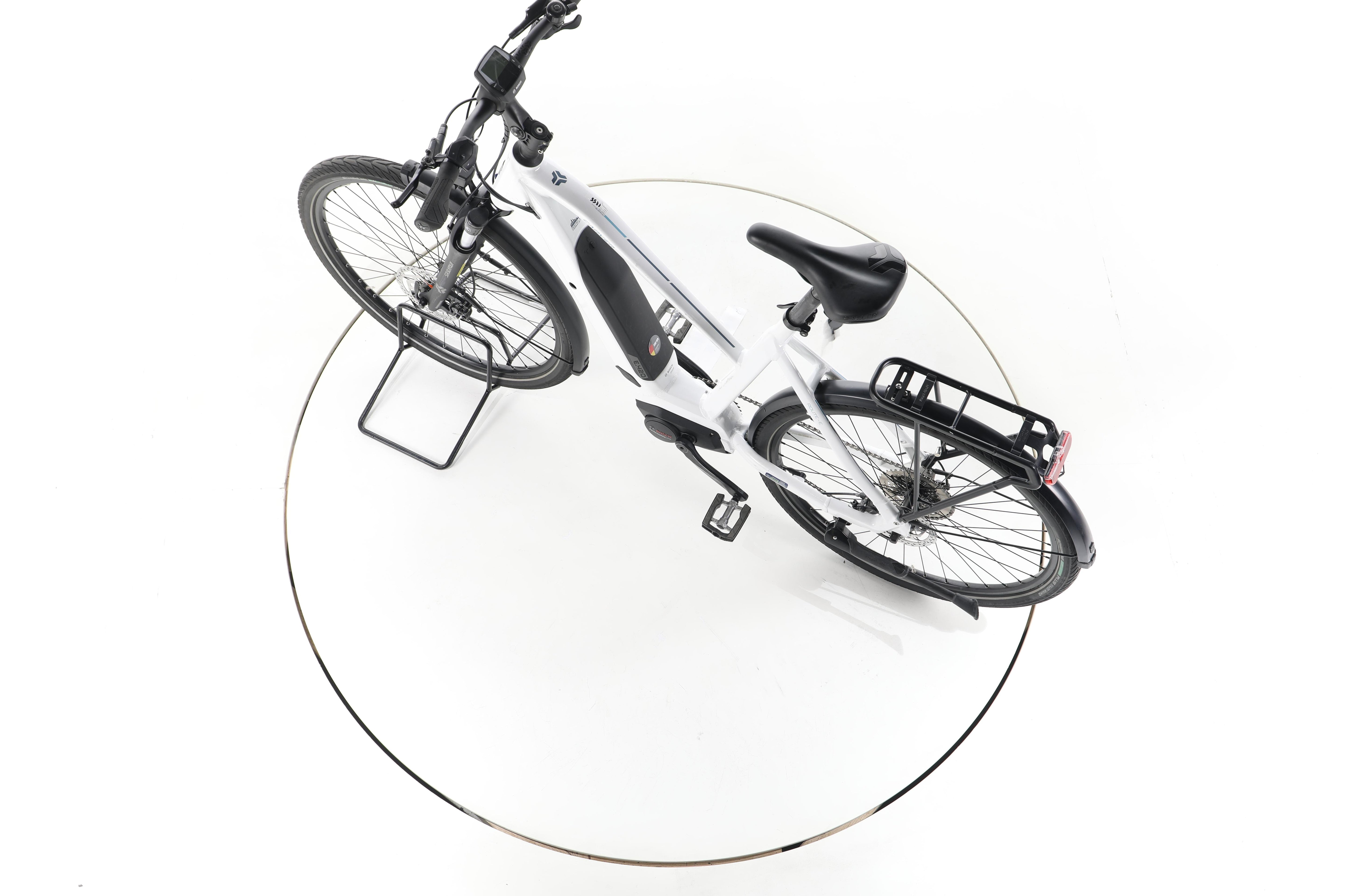 Carver Route E.420 Trekking E-Bike - Image 20