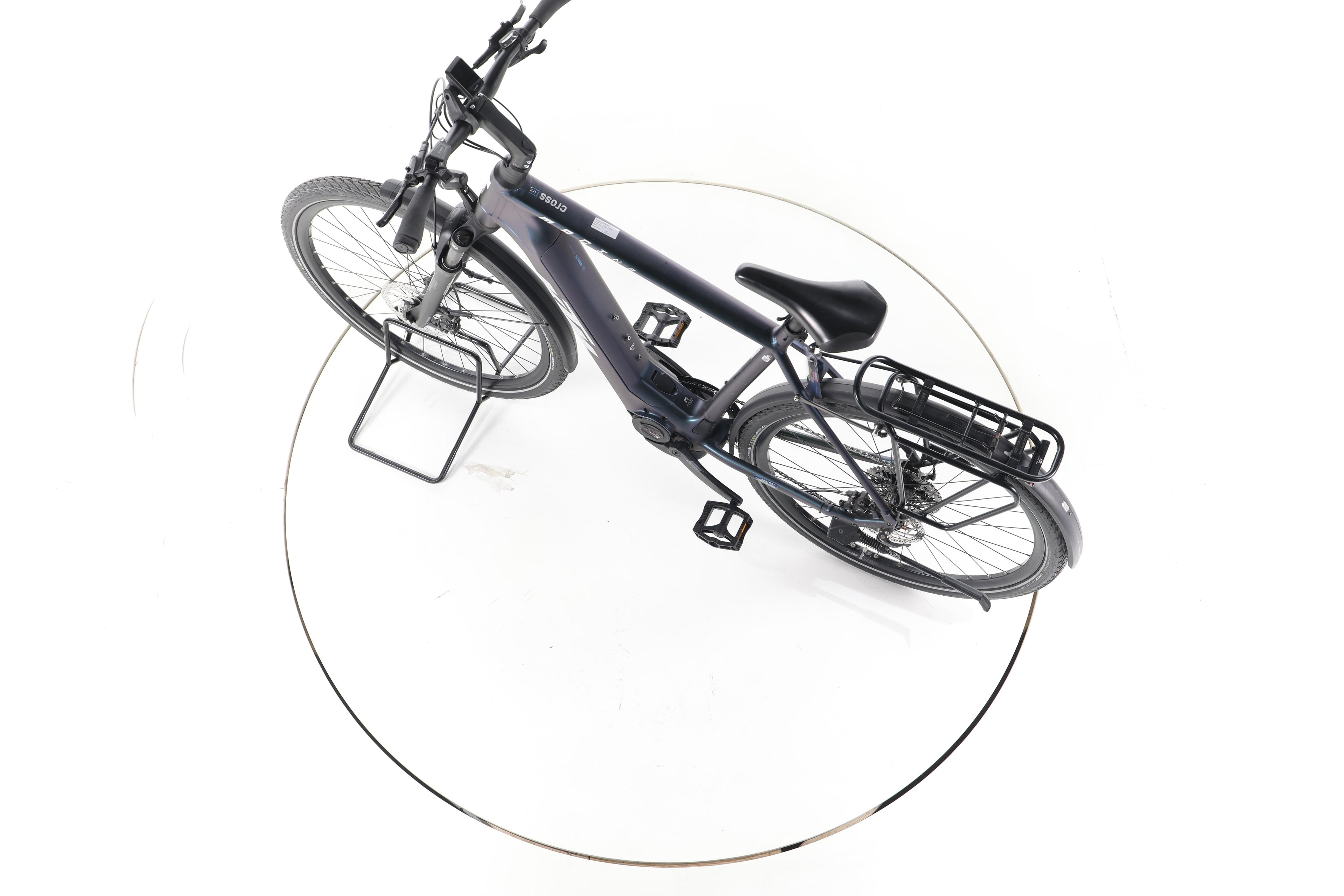 KTM Macina Cross LFC Trekking E-Bike - Image 20