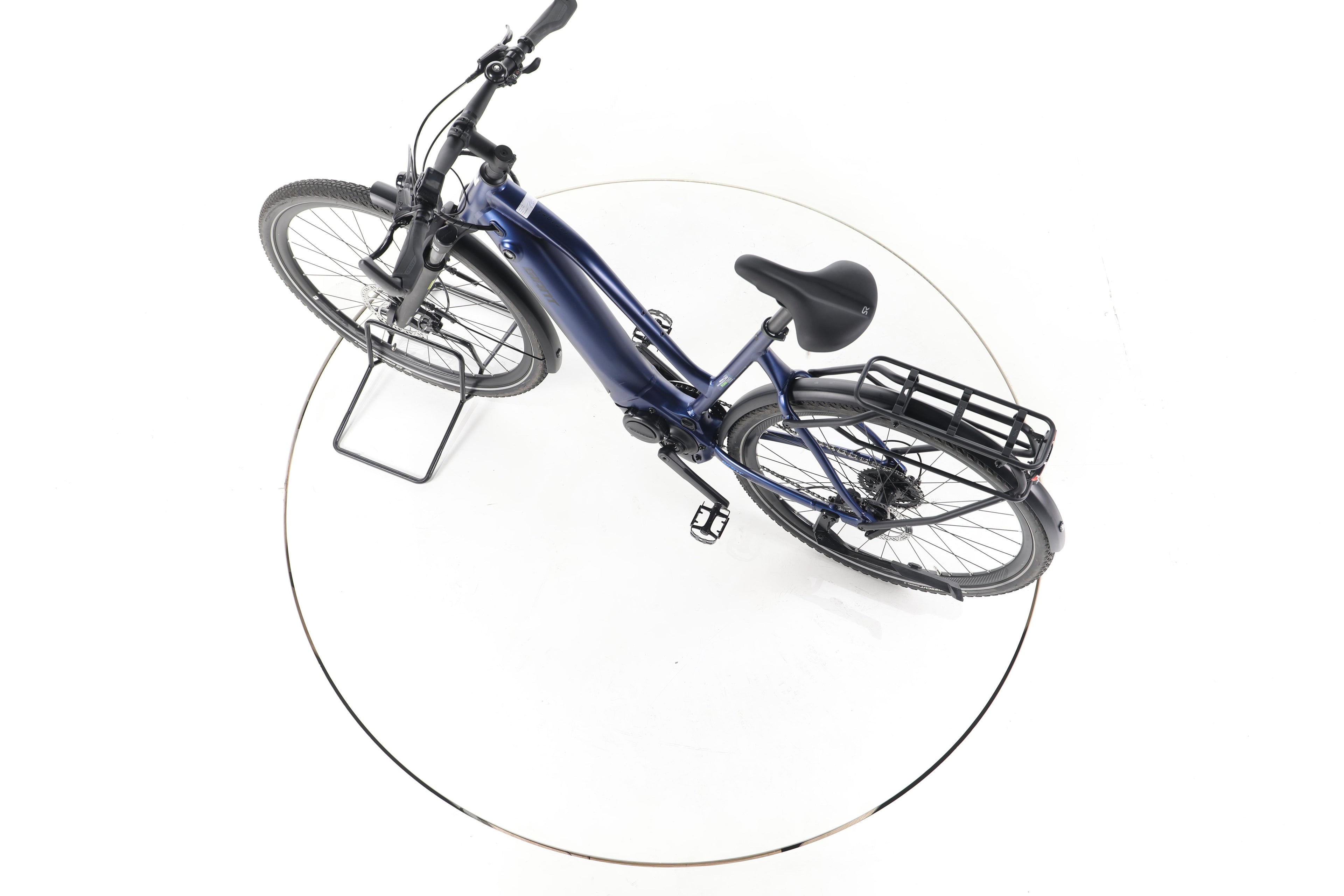 Giant Explore E+2 STA Trekking E-Bike - Image 20