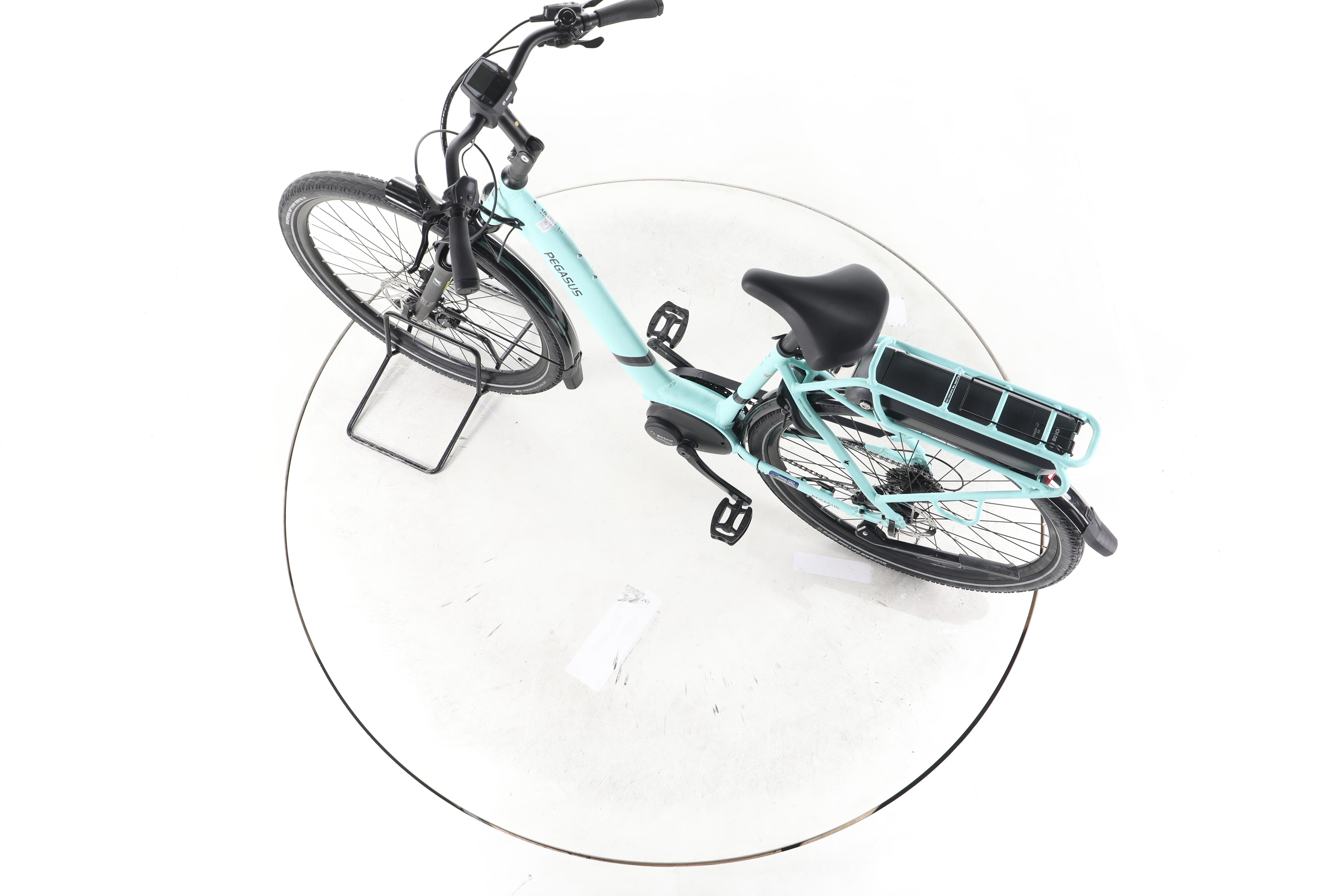 Pegasus Solero E8 Plus Trekking E-Bike Tiefeinsteiger - Image 20