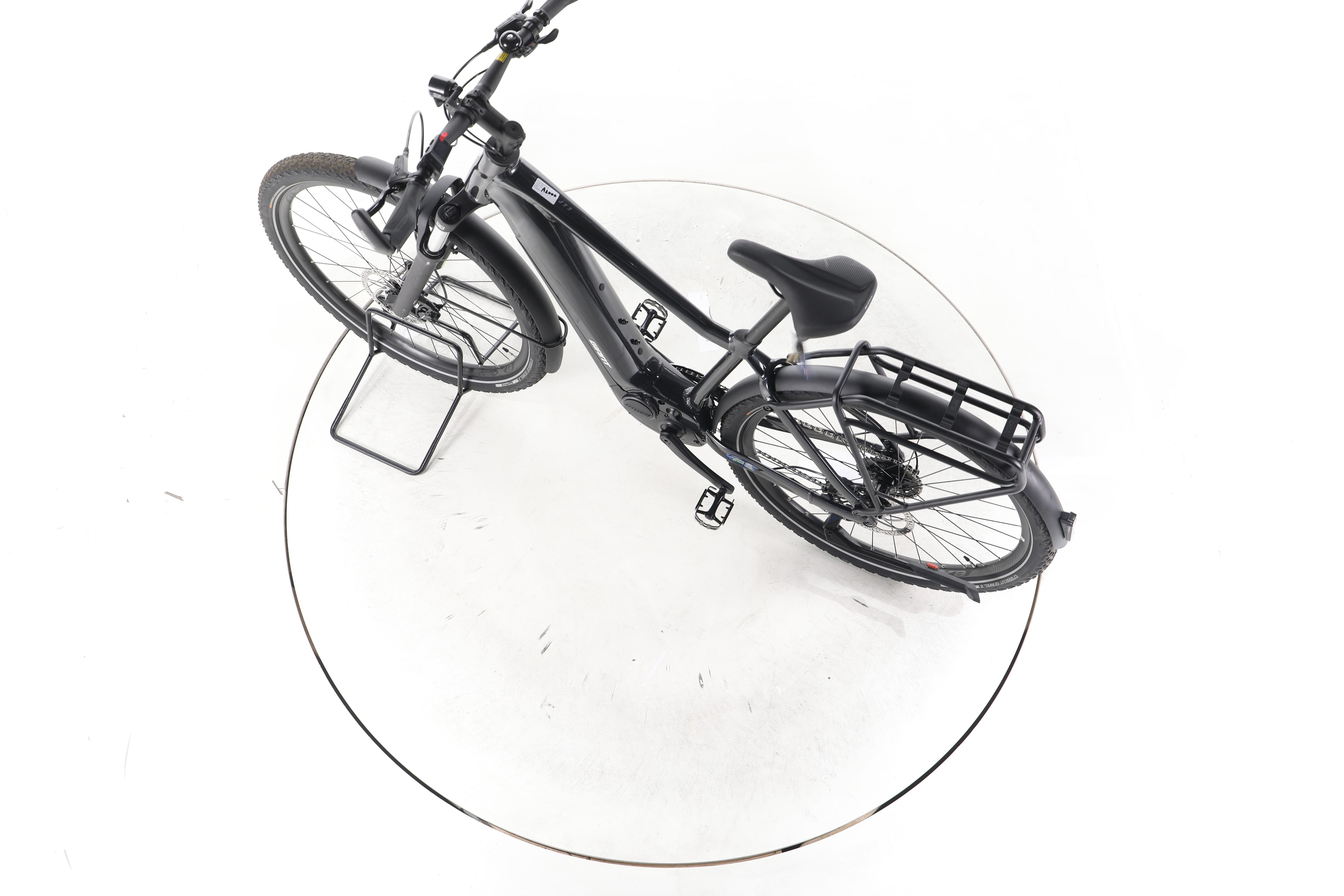 Giant Explore E+ 2 Trekking E-Bike - Image 20
