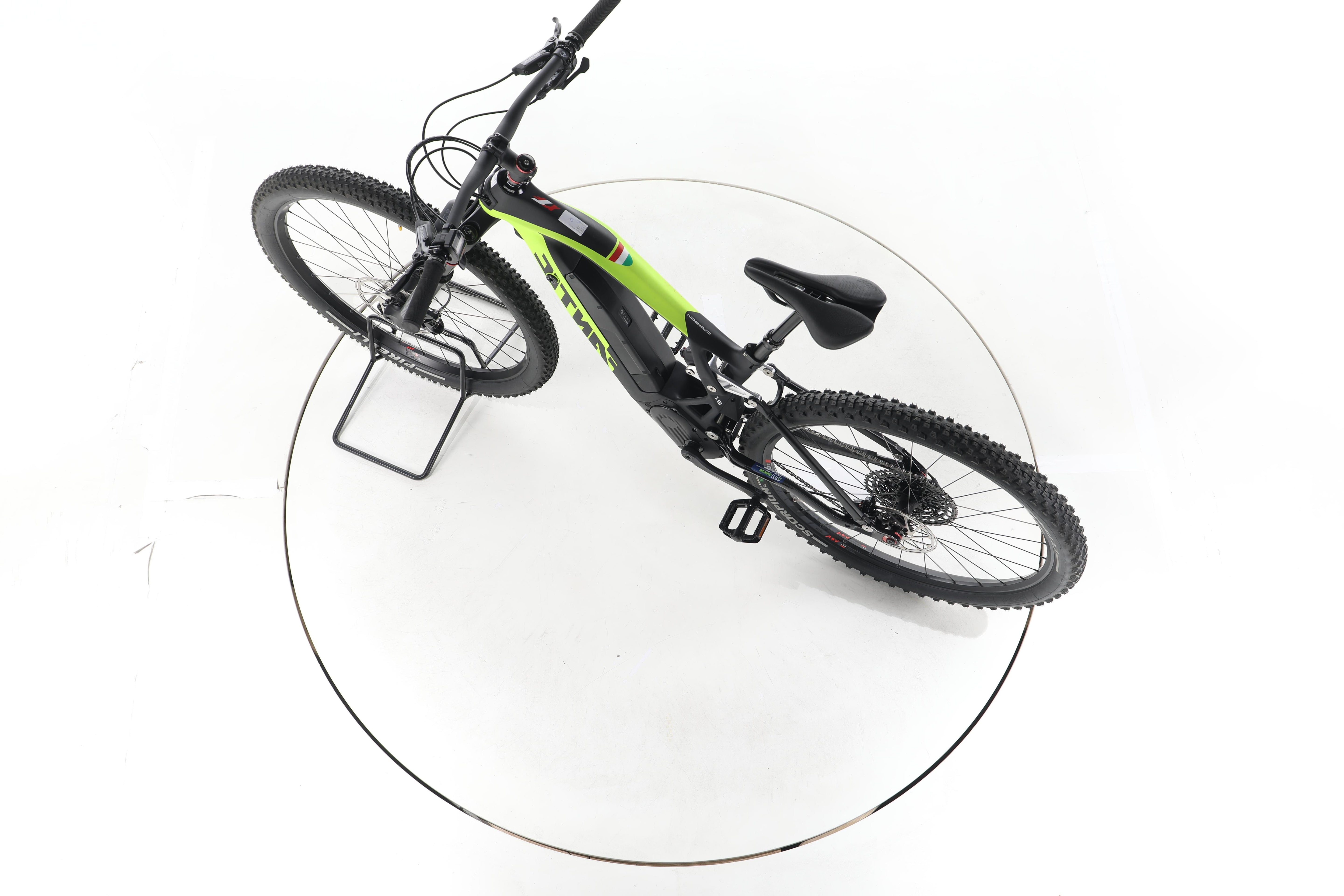 Fantic Fantic XTF 1.5 Carbon E-Bike Fully Carbon - Image 20