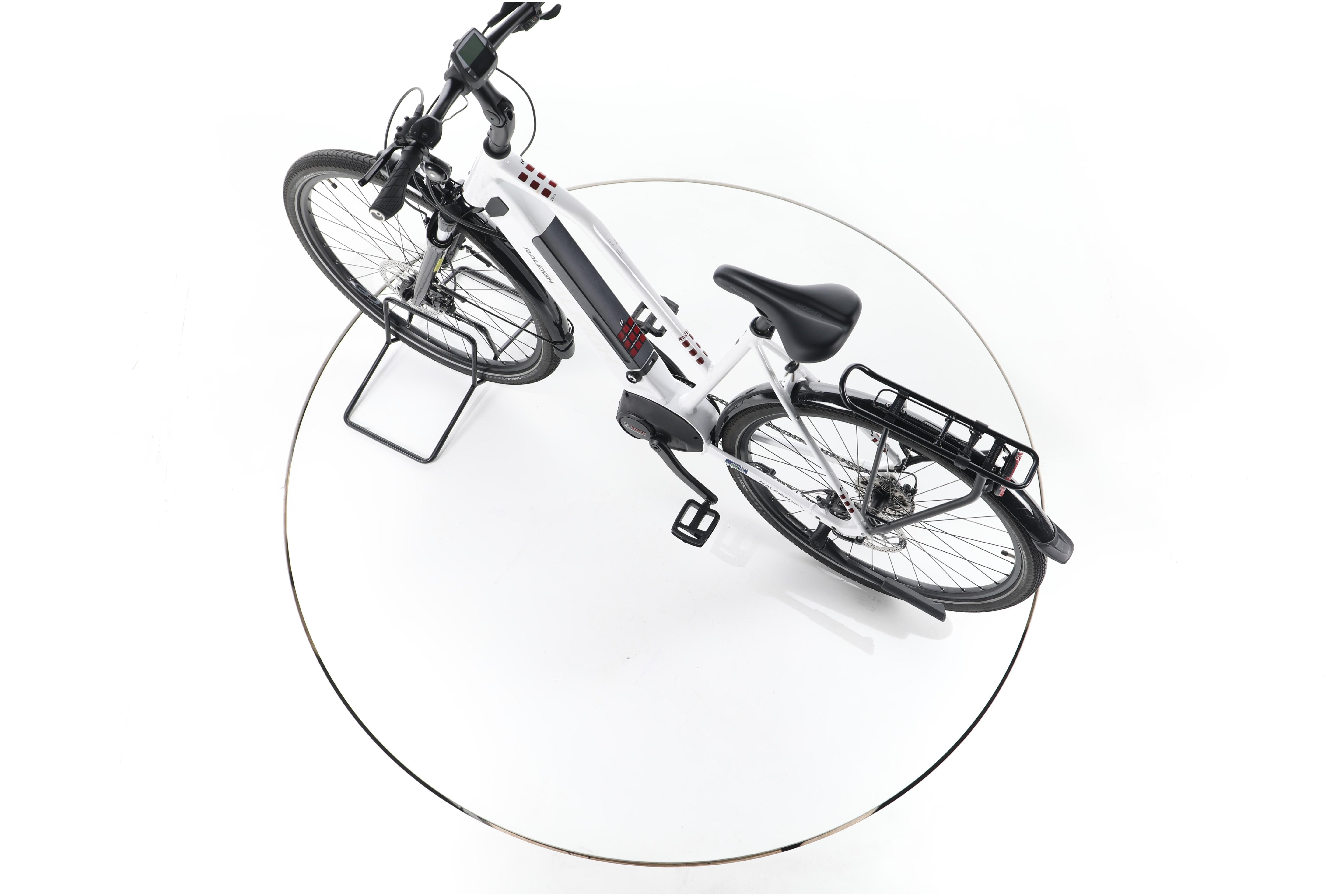 Raleigh Kent 9 Trekking E-Bike - Image 20