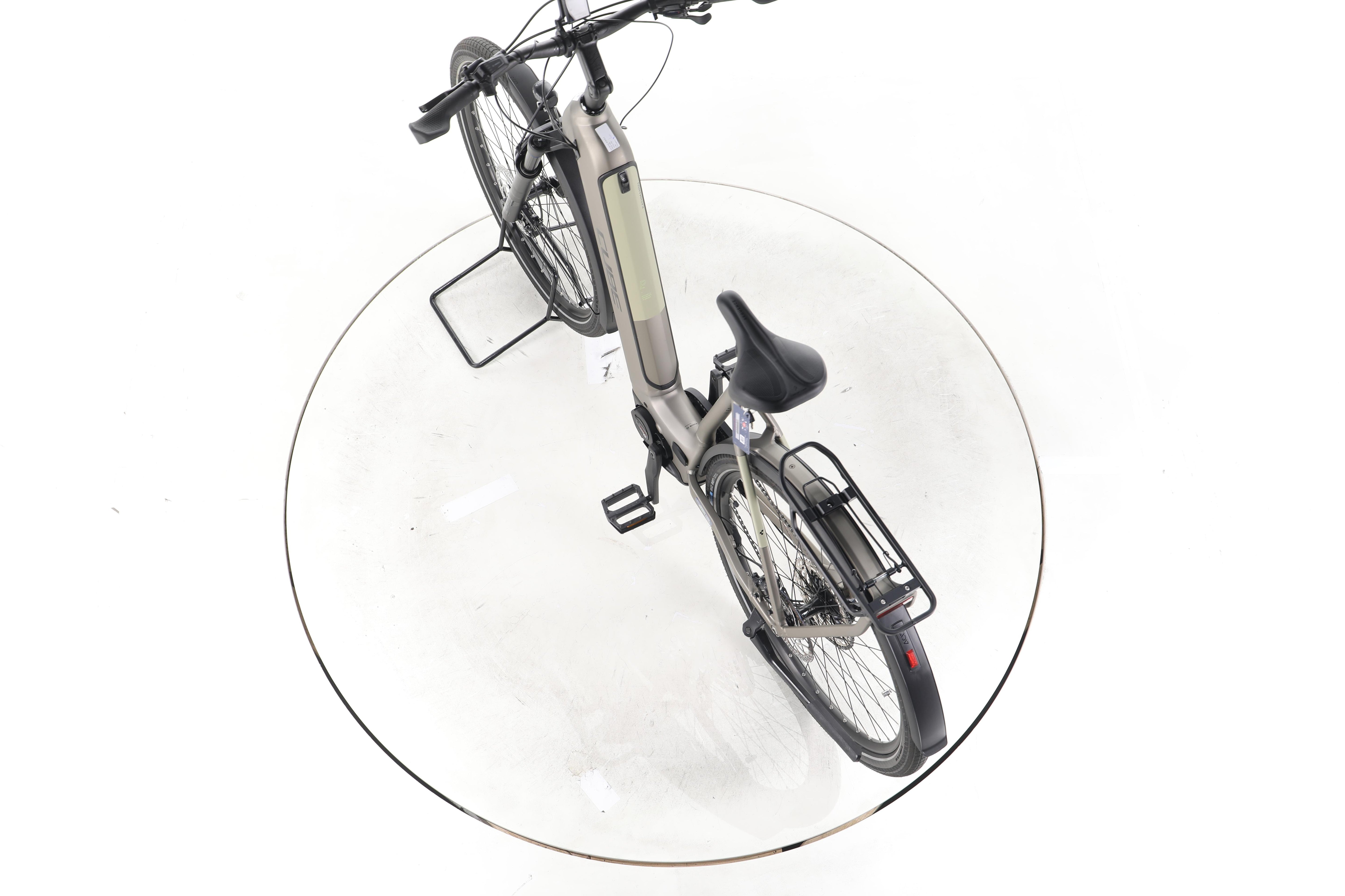 Cube Kathmandu Hybrid Pro Trekking E-Bike Tiefeinsteiger - Image 21