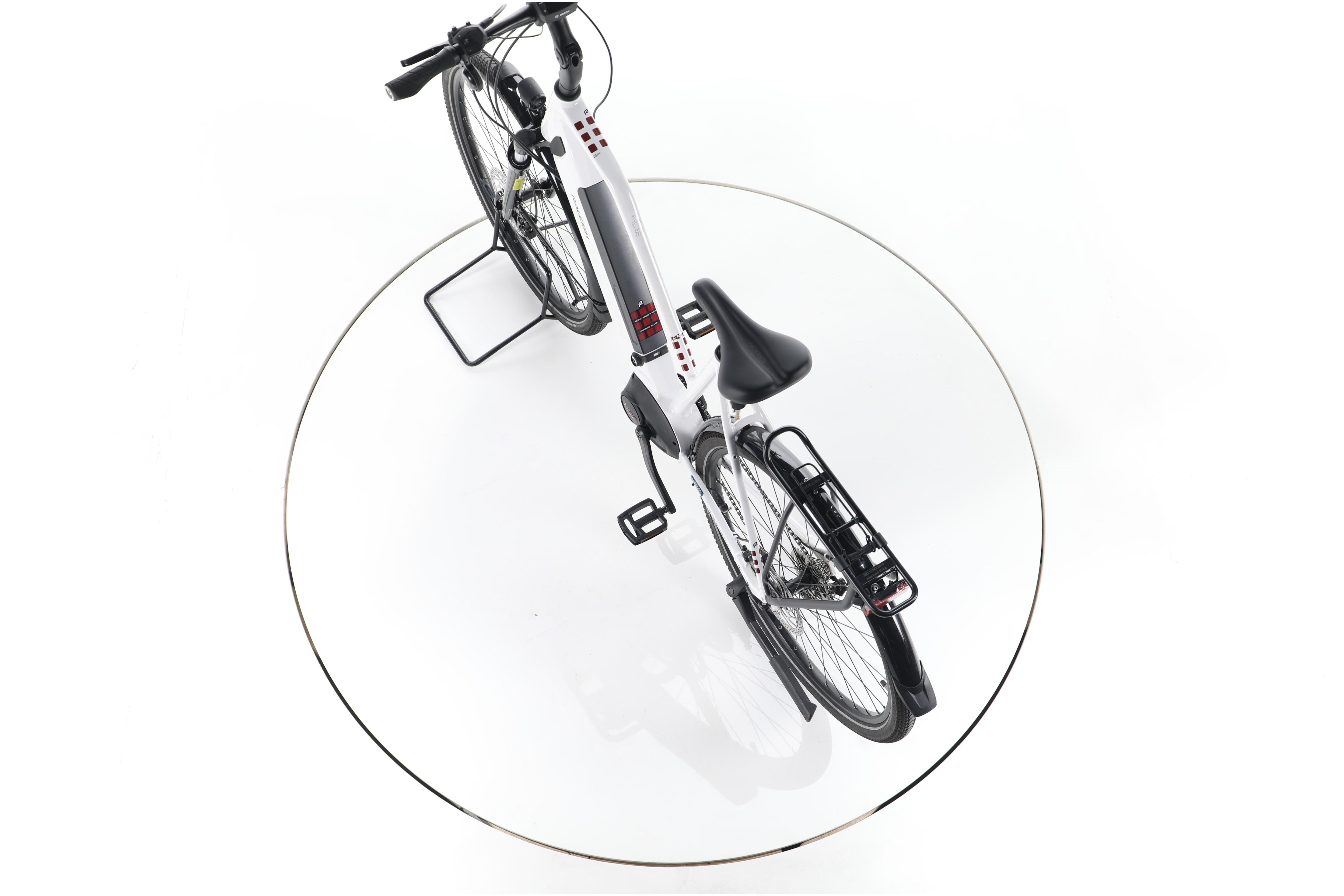 Raleigh Kent 9 Trekking E-Bike - Image 21