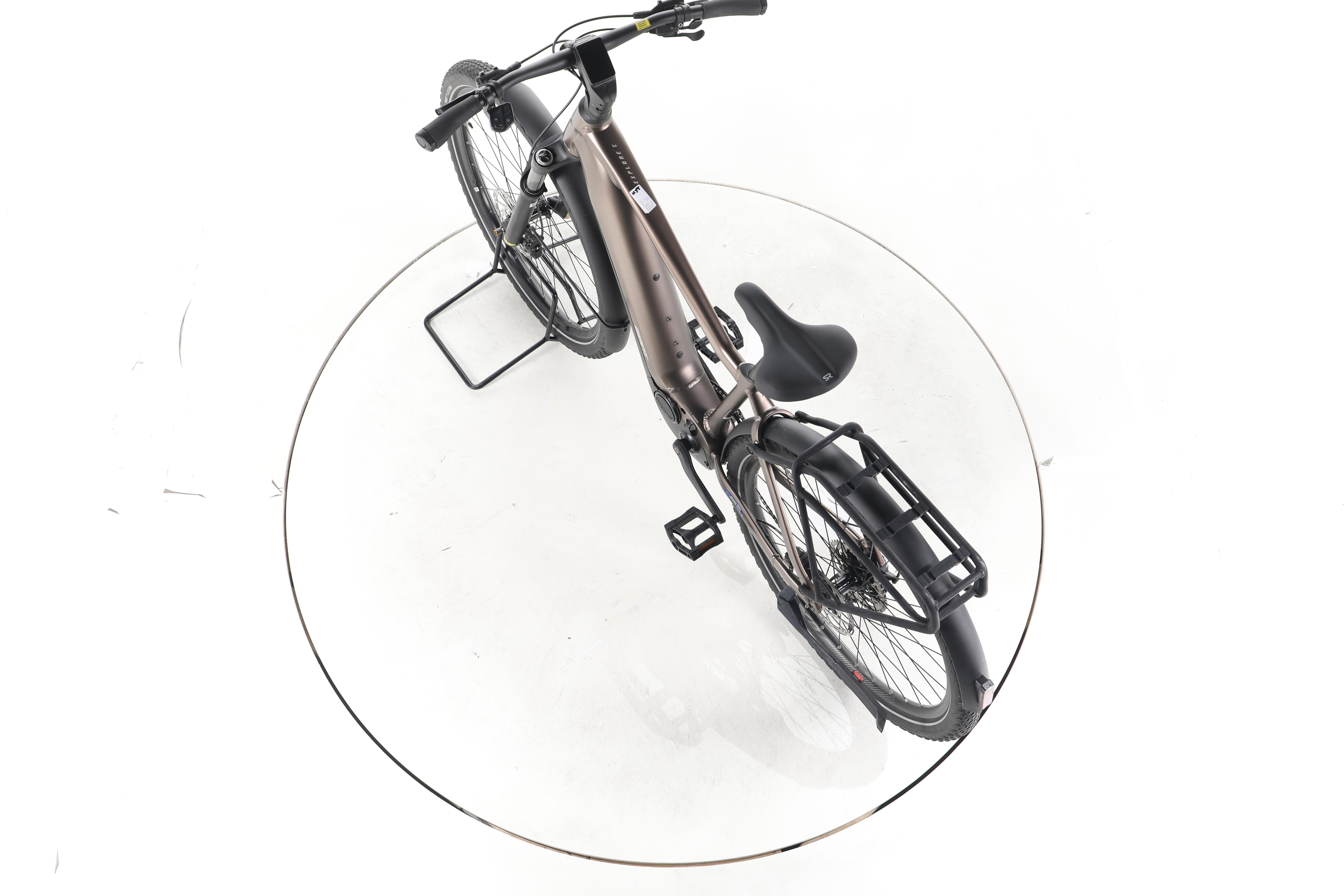 Giant Explore E+ Pro 1 Trekking E-Bike - Image 21