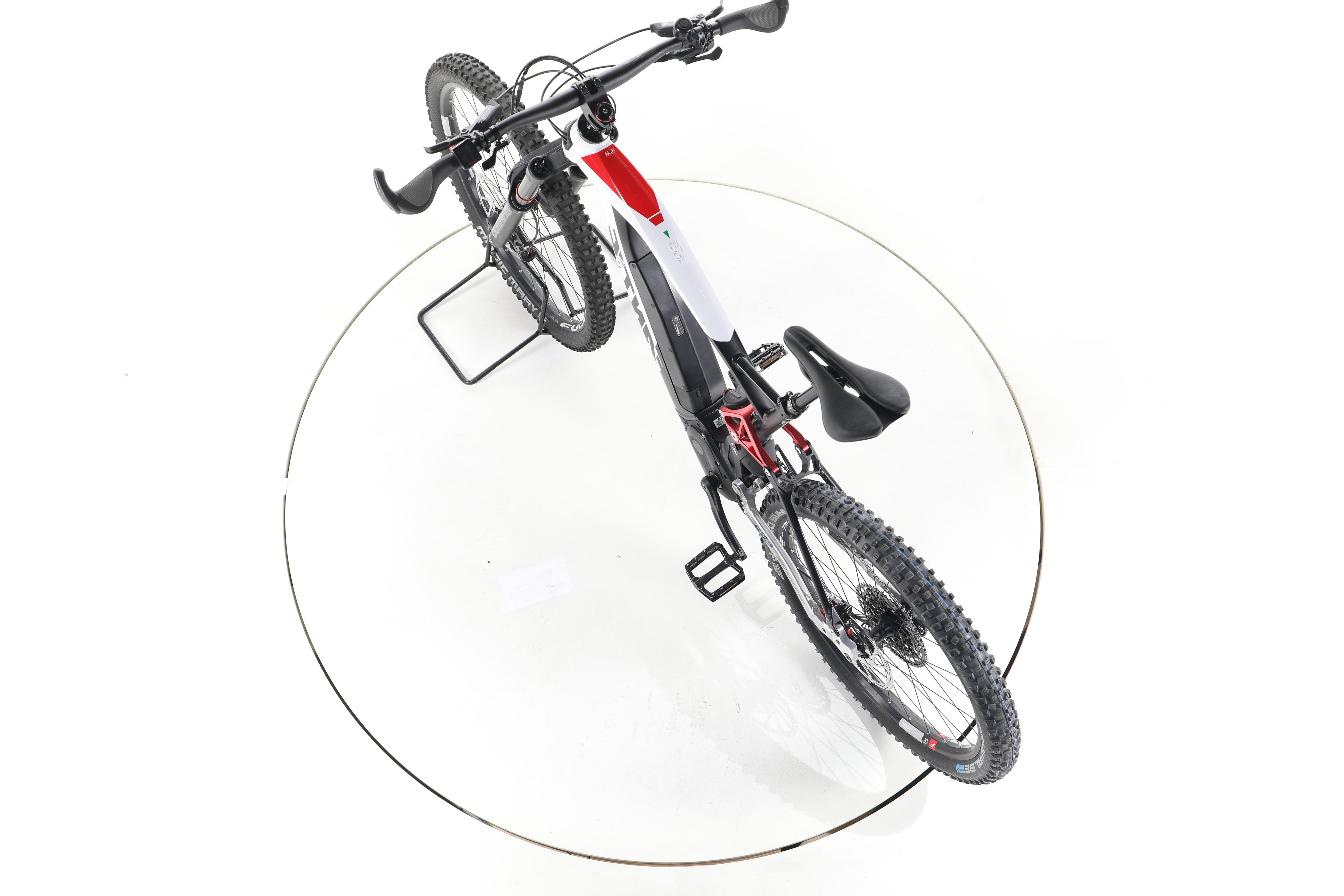 Fantic XMF 1.7 Fully E-Bike - Image 21