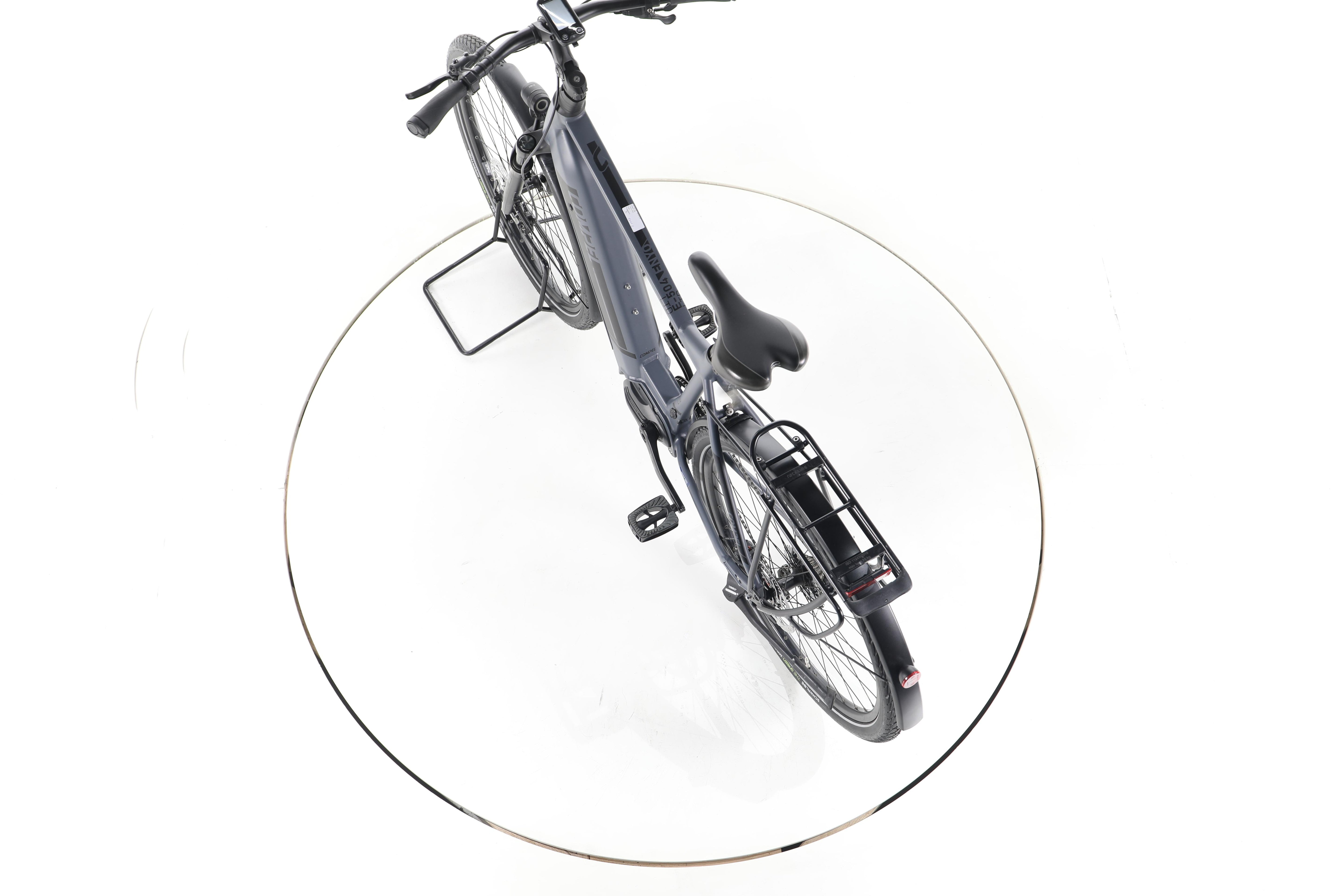 Compel Enyo E LTD Trekking E-Bike - Image 21