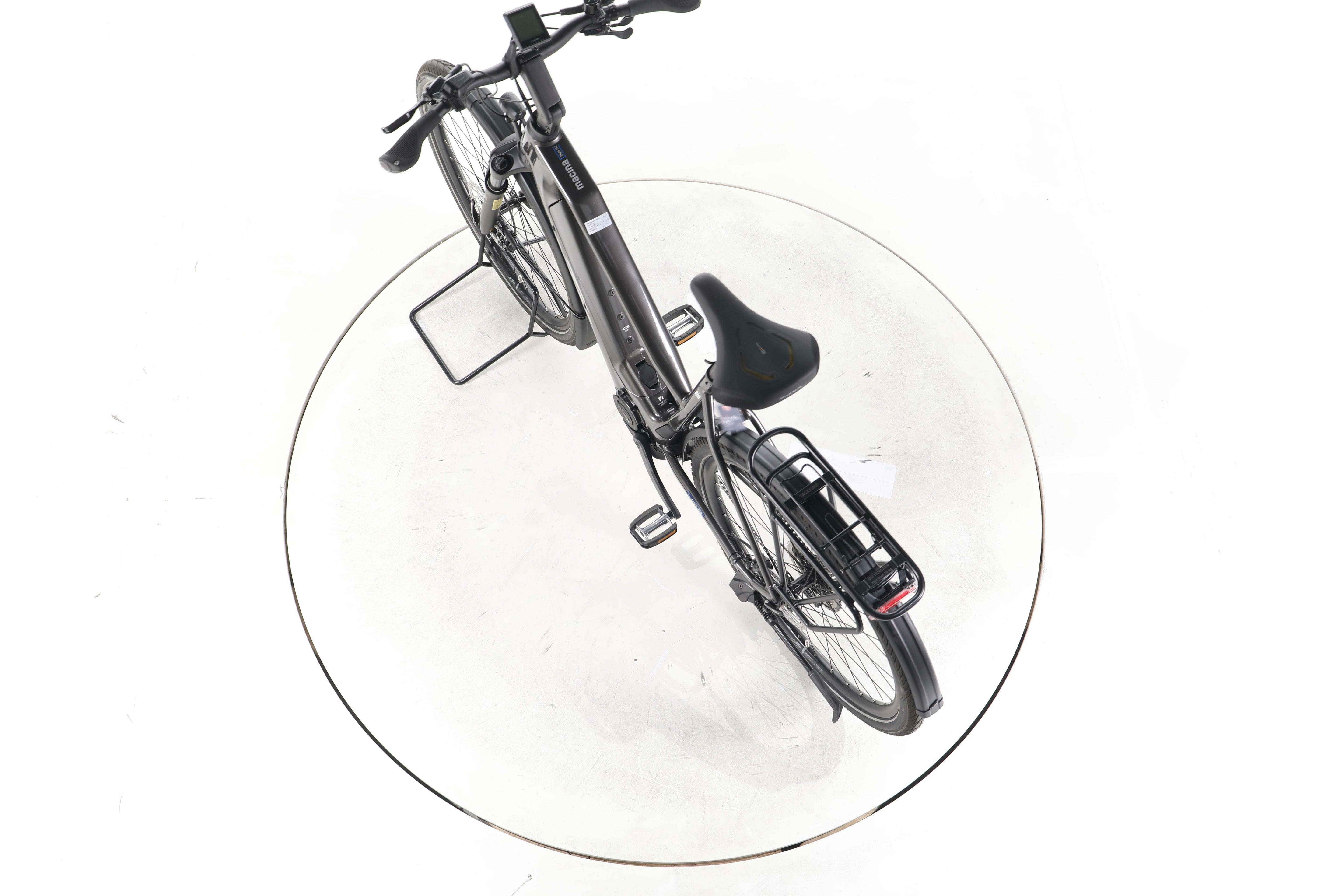 KTM Macina Style 740 Trekking E-Bike - Image 21