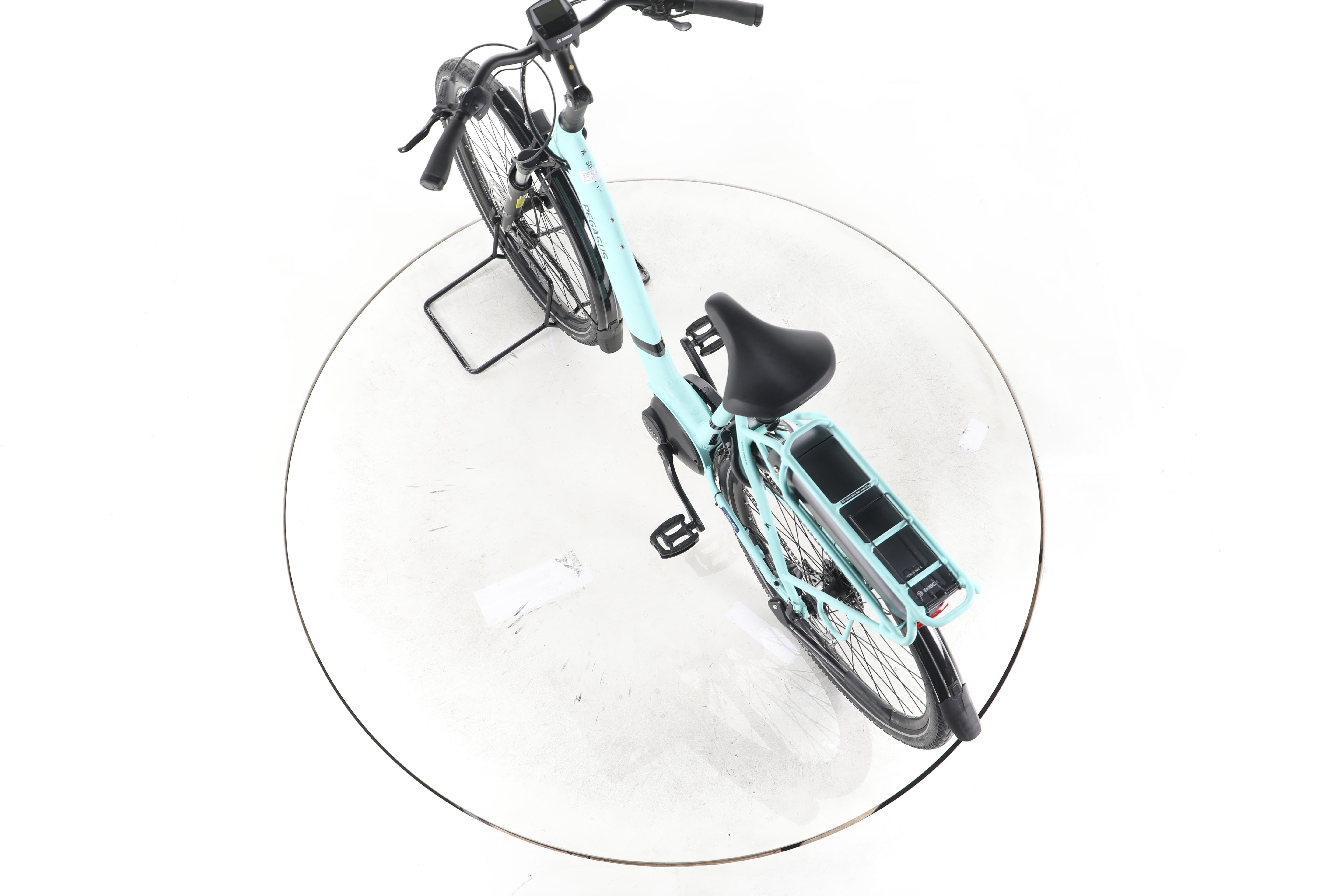 Pegasus Solero E8 Plus Trekking E-Bike Tiefeinsteiger - Image 21