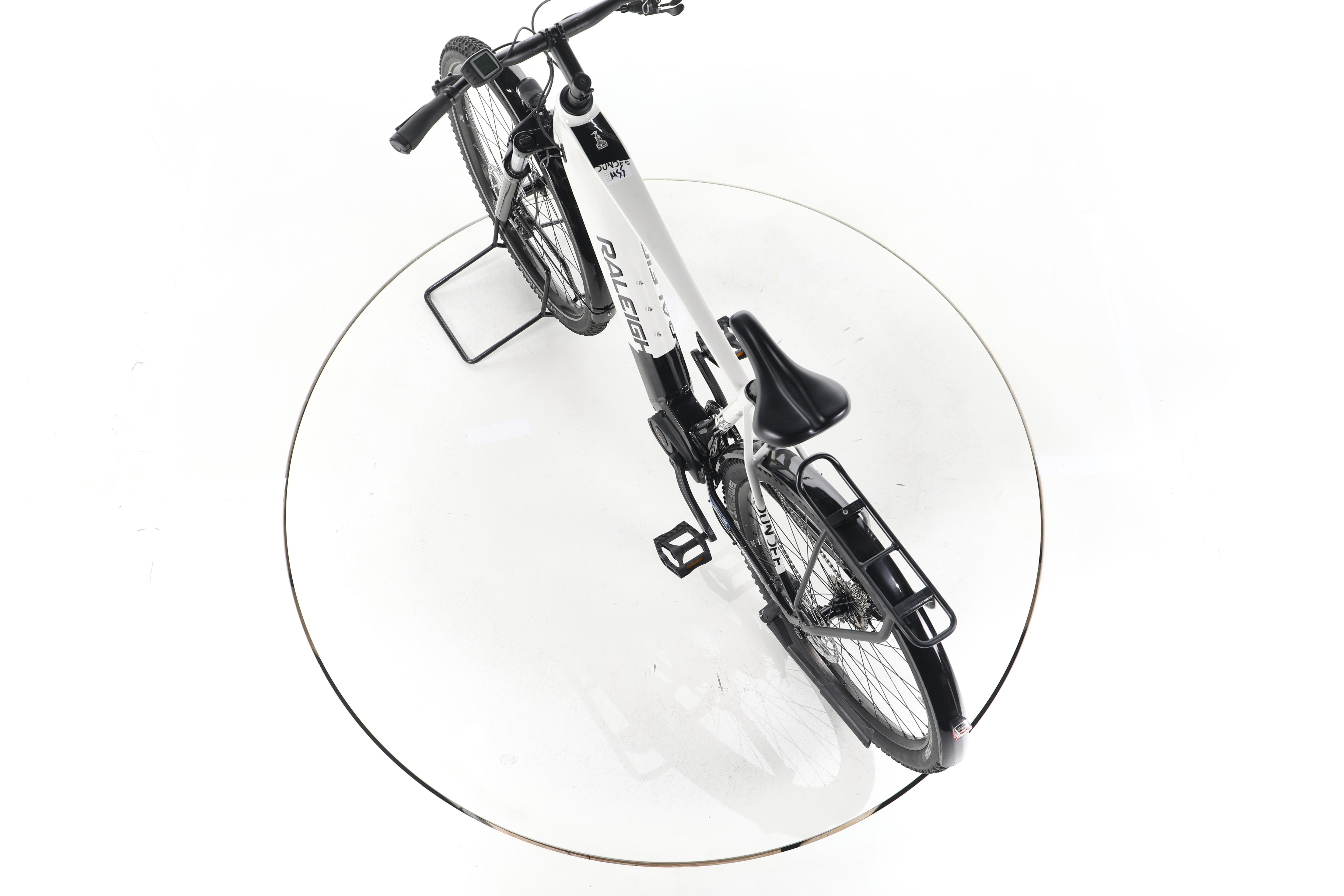 Raleigh Dundee 10 Trekking E-Bike - Image 21