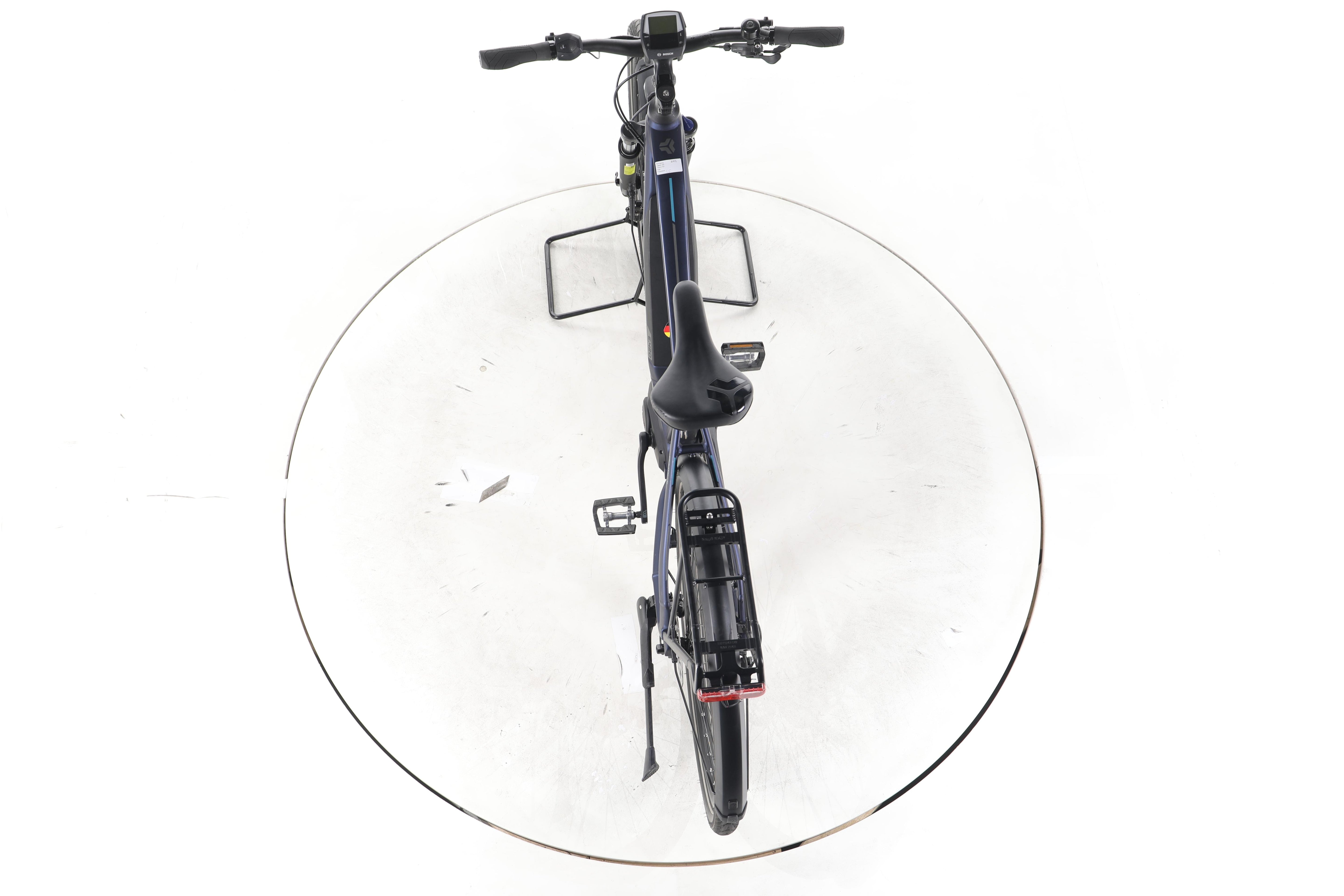 Carver Route E.420 Trekking E-Bike - Image 22