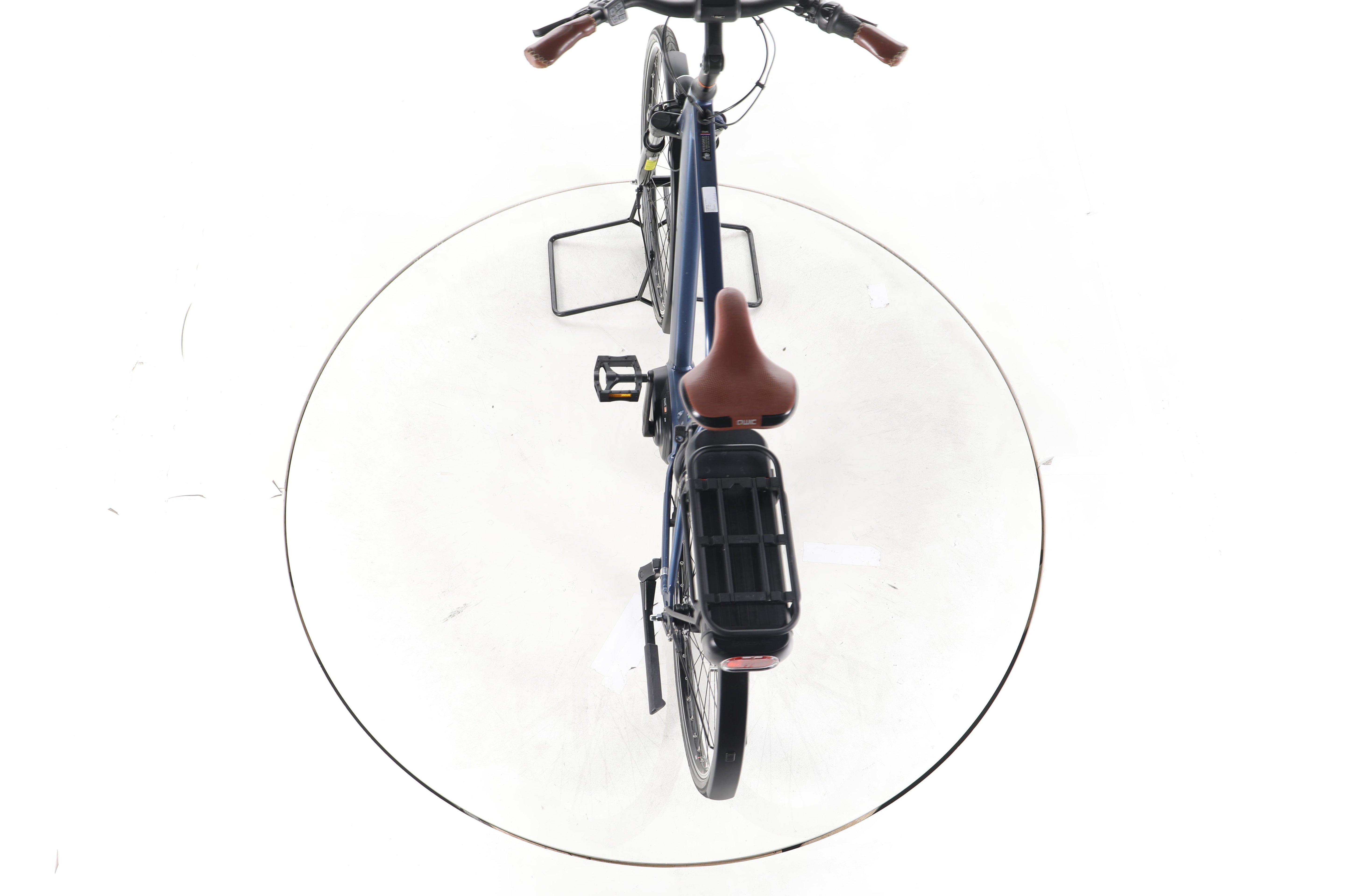 QWIC Premium MN7C City E-Bike 2024 - Image 22