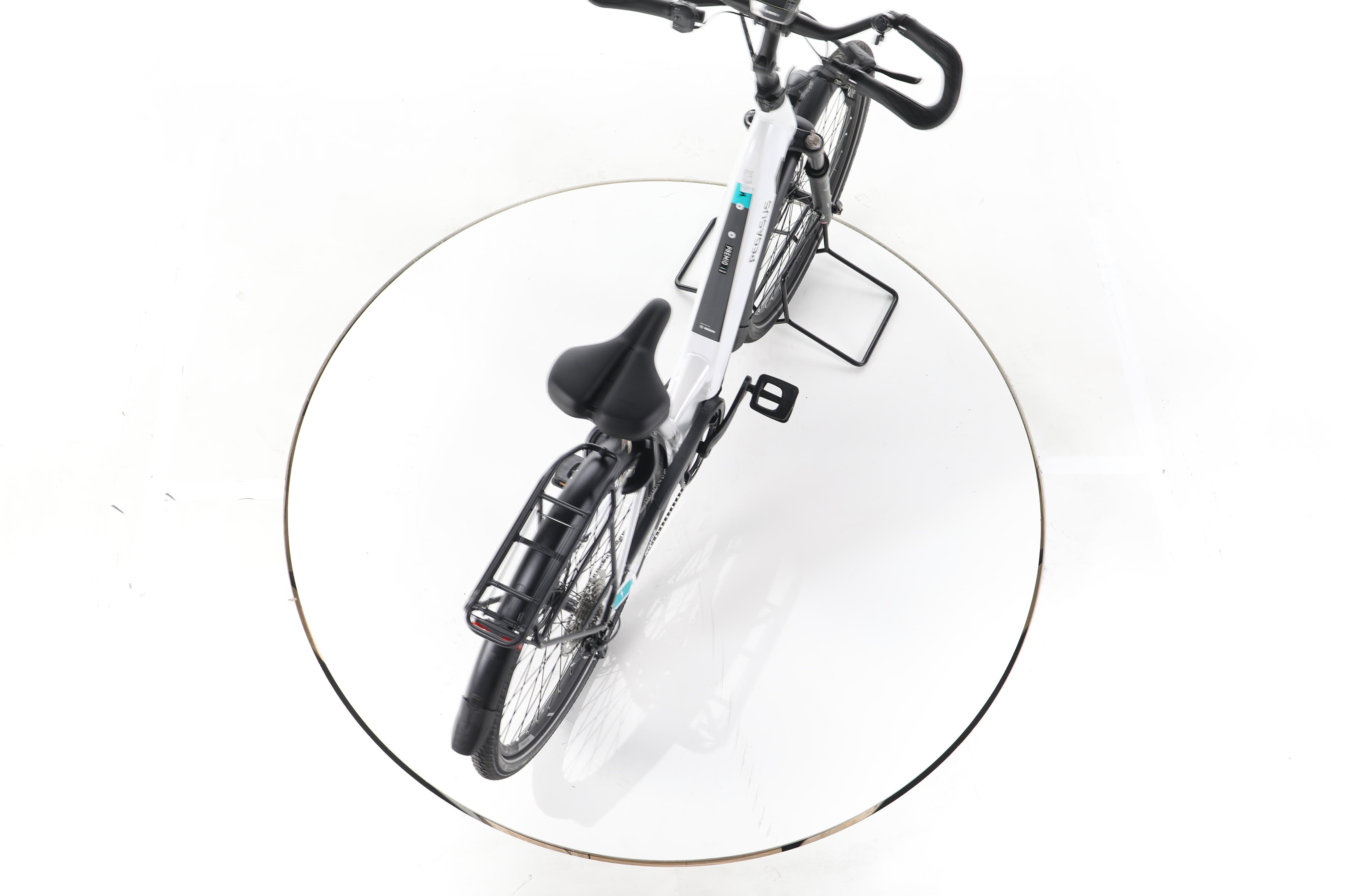 Pegasus Premio Evo 10 Lite Trekking E-Bike Tiefeinsteiger - Image 23