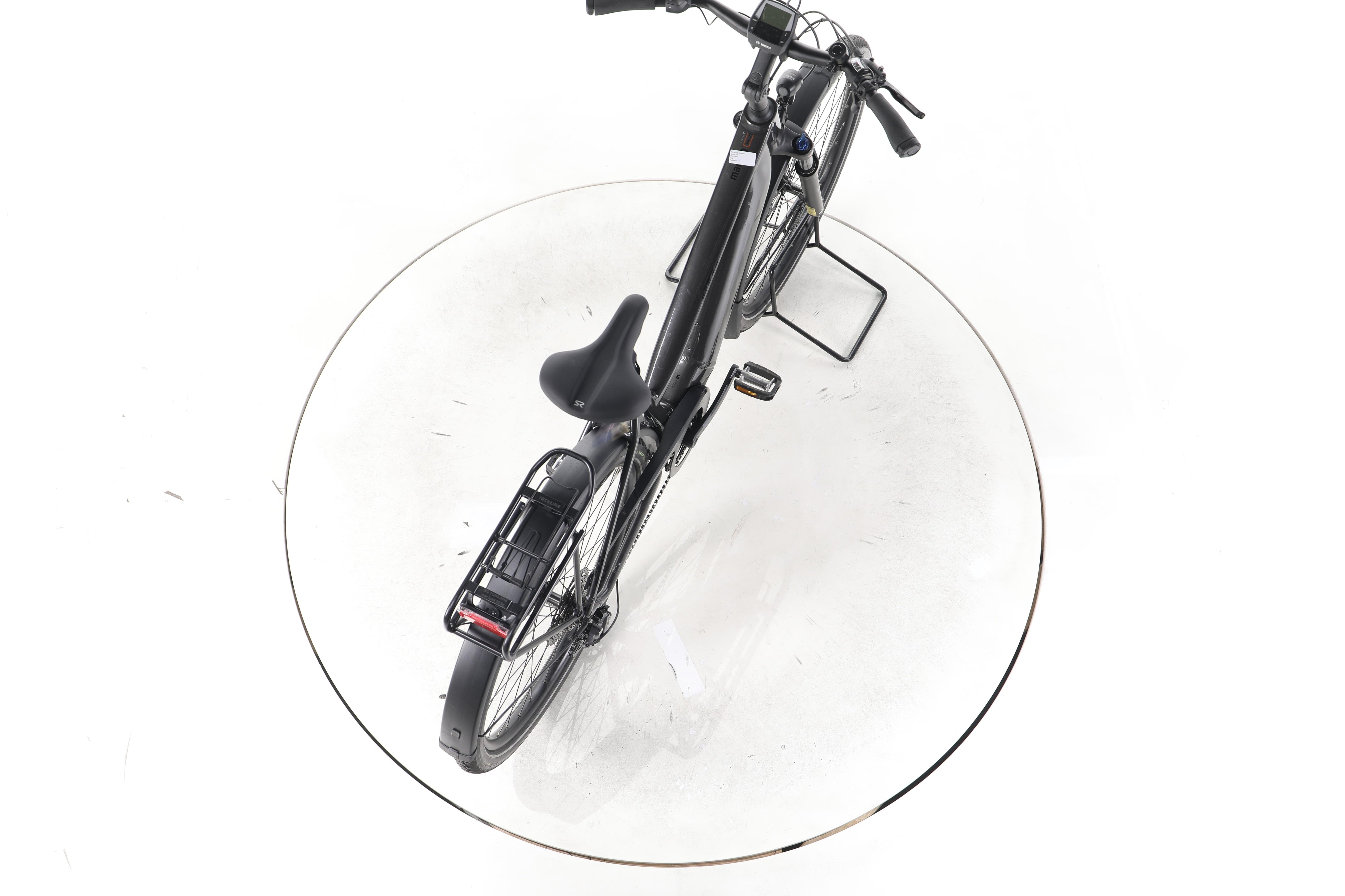 KTM Macina Gran 620 Trekking E-Bike - Image 23