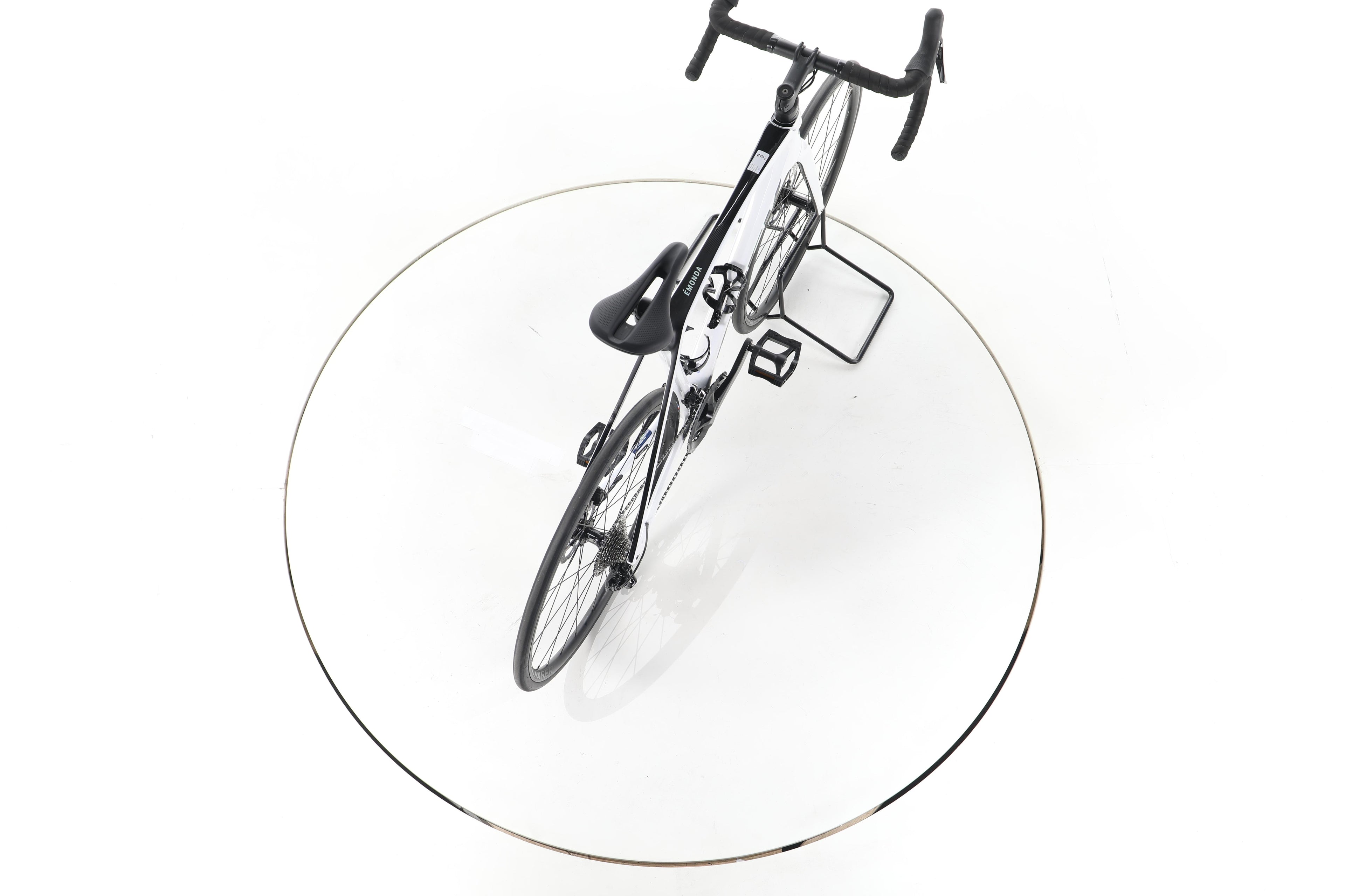 Trek Emonda SL 5 - Image 23