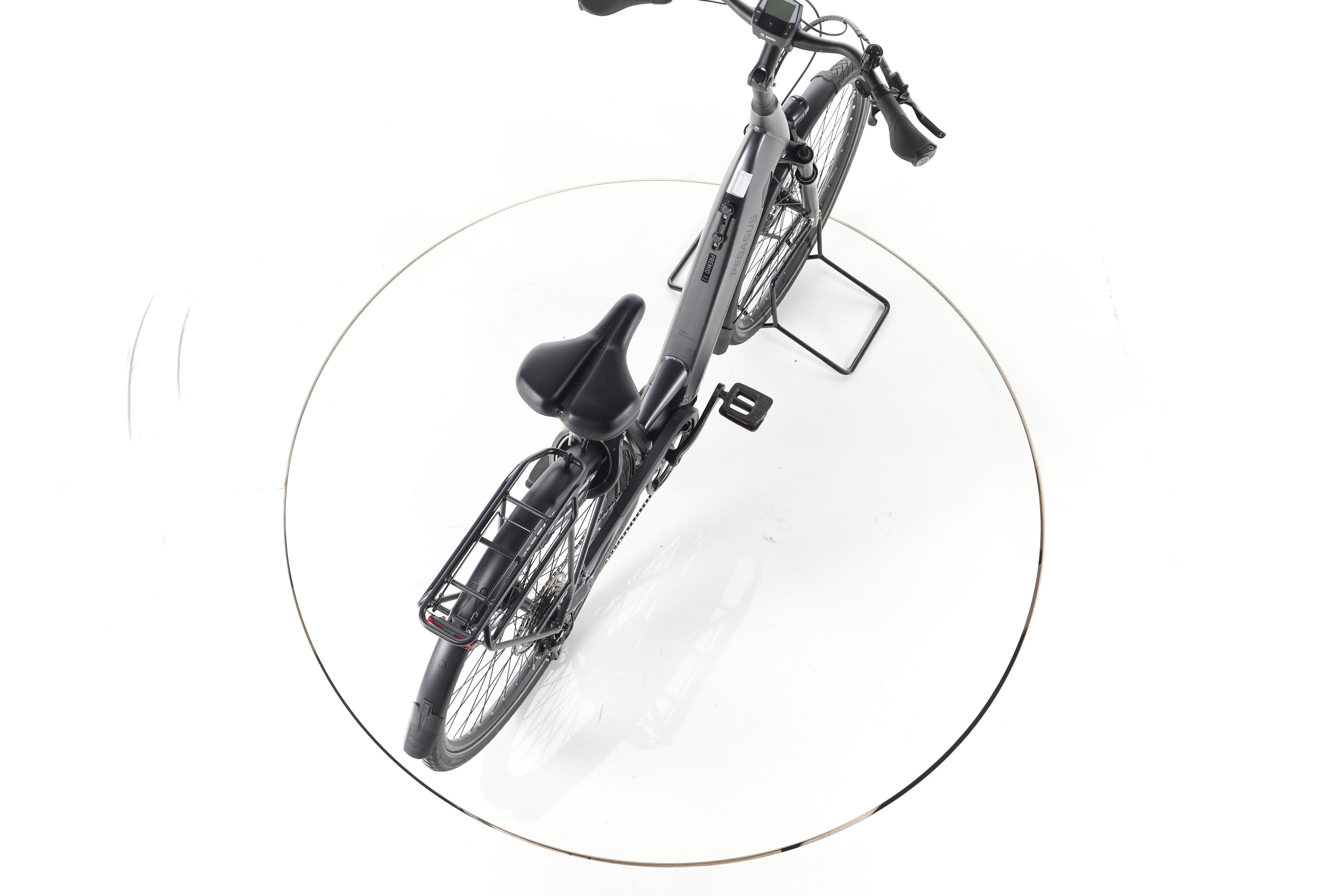 Pegasus Premio EVO 10 Lite Trekking E-Bike Tiefeinsteiger - Image 23