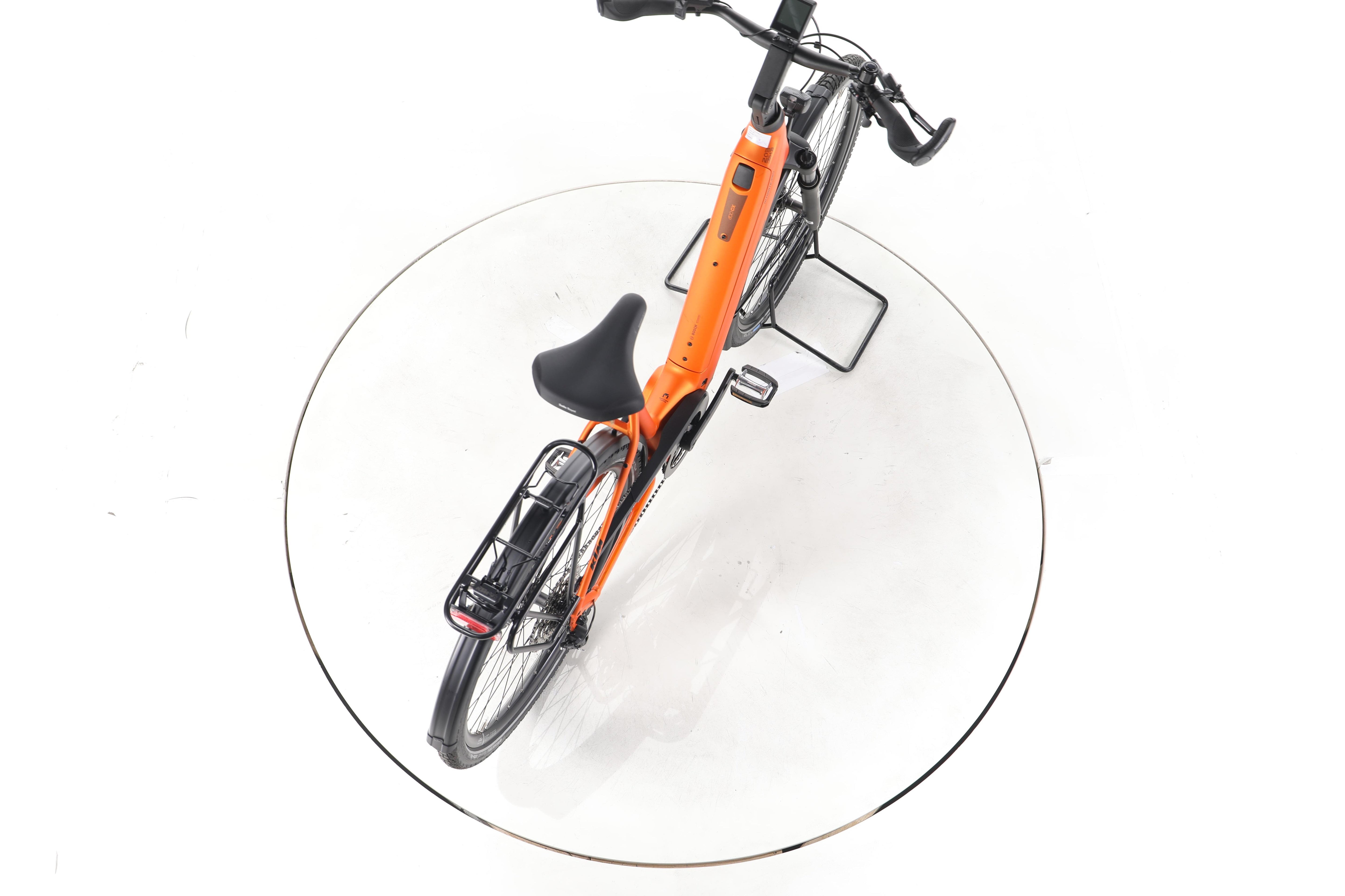 KTM Macina Ultimate Pro Trekking E-Bike Tiefeinsteiger 2025 - Image 23