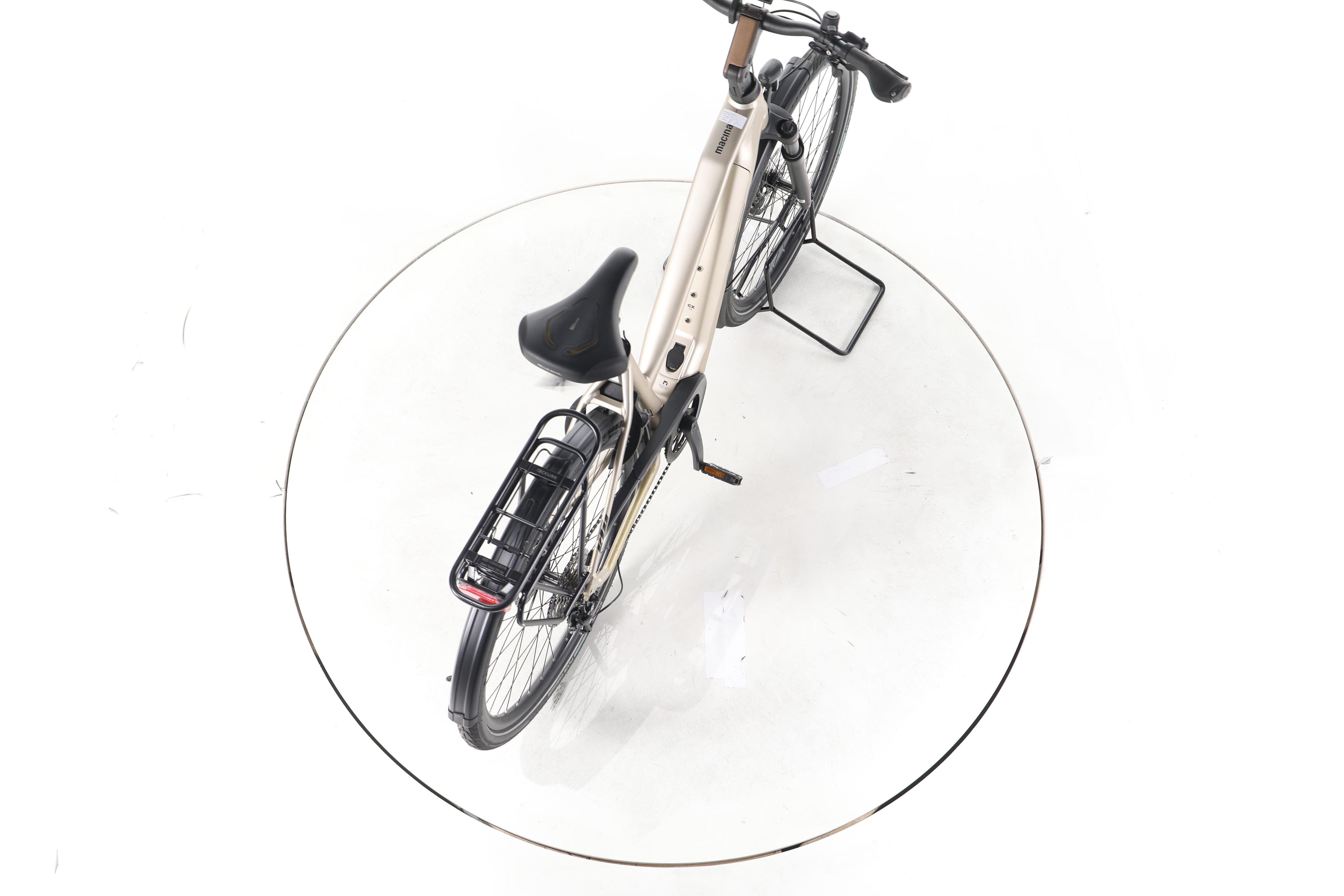 KTM Macina Style 740 Trekking E-Bike - Image 23