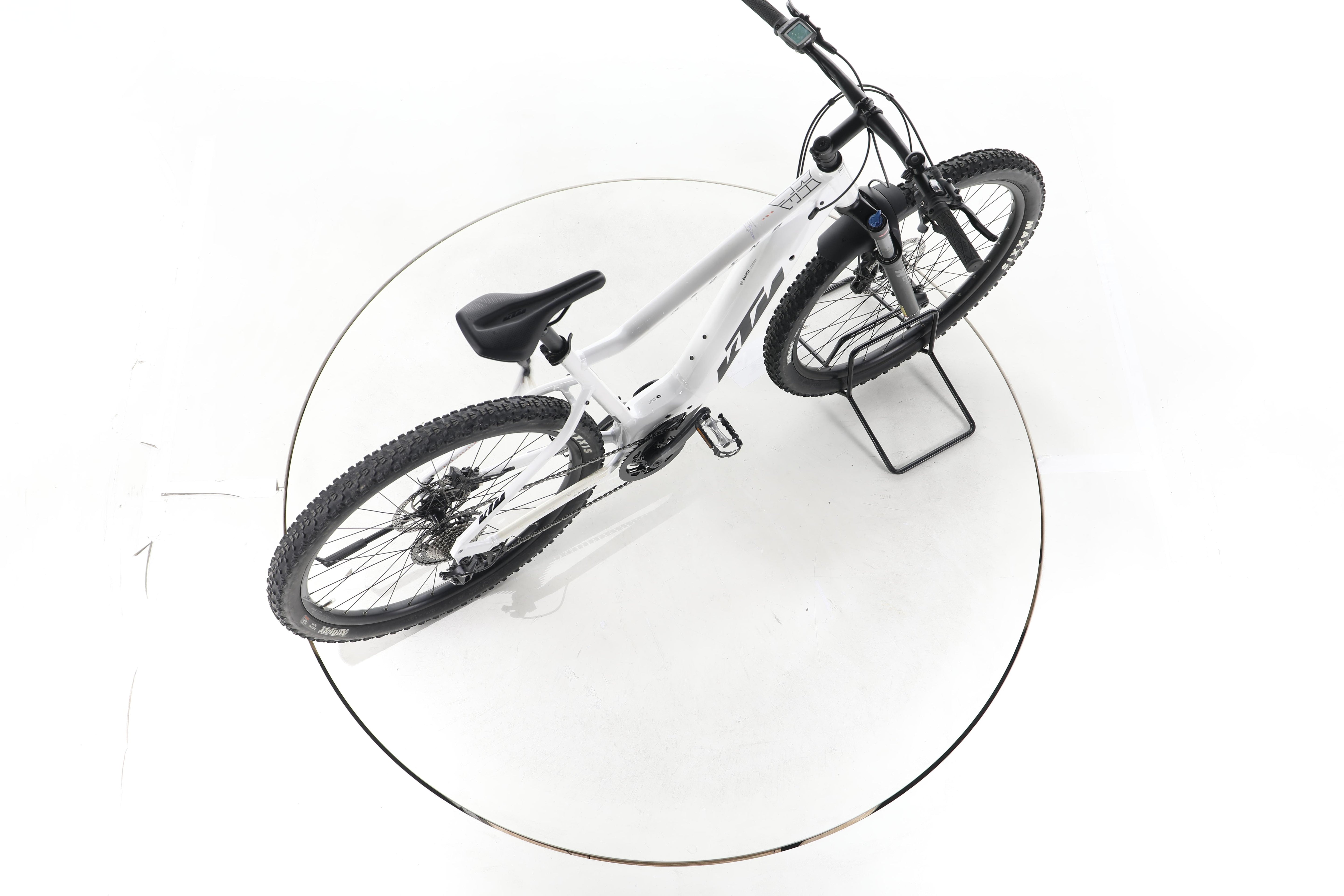 KTM Macina Race 591 E-Bike - Image 24