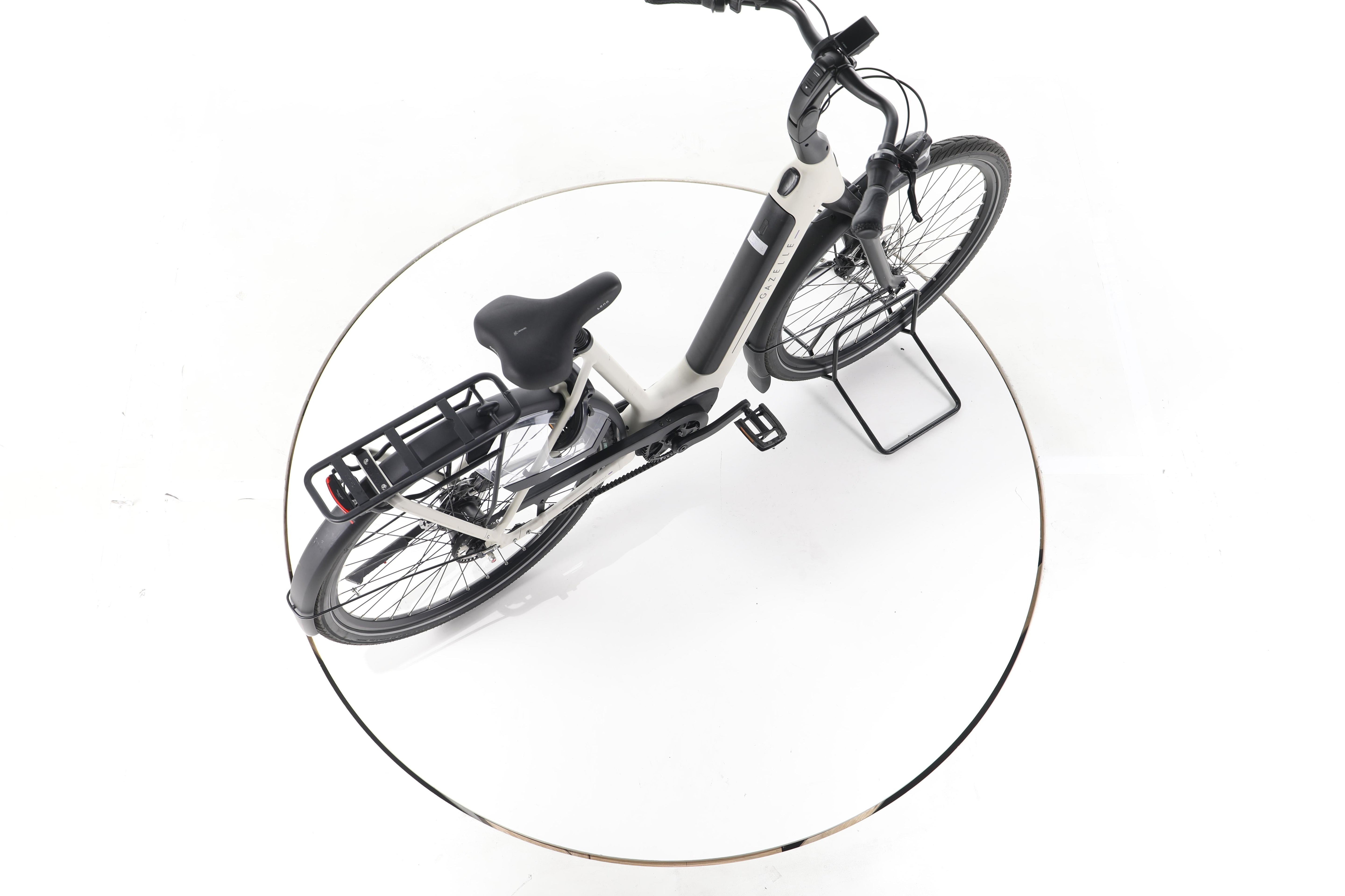 Gazelle Grenoble C5 HMB City E-Bike Tiefeinsteiger 2025 - Image 24