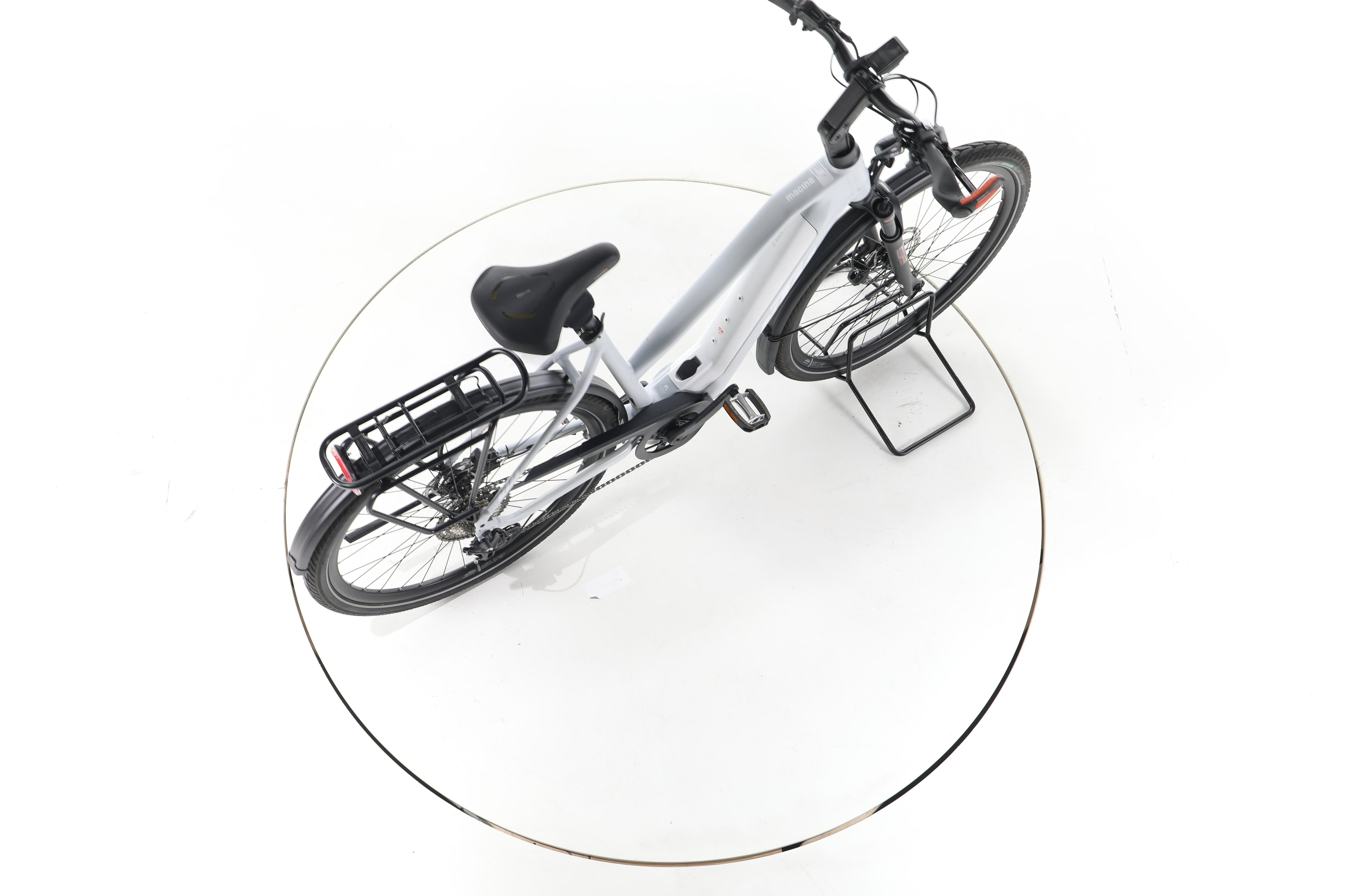 KTM Macina Style Pro Trekking E-Bike - Image 24