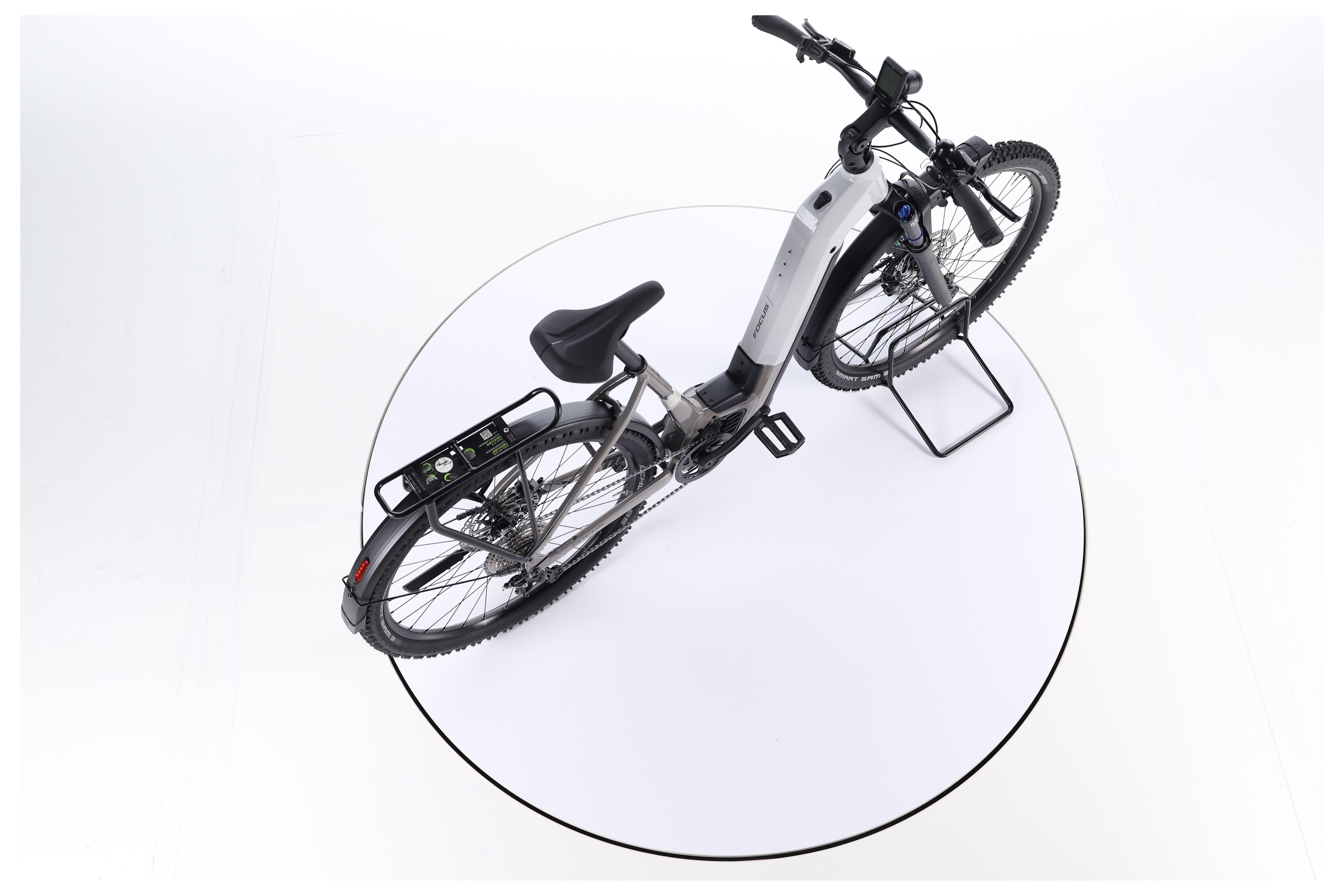 Focus Planet² 6.8 Trekking E-Bike Tiefeinsteiger 2023 - Image 24