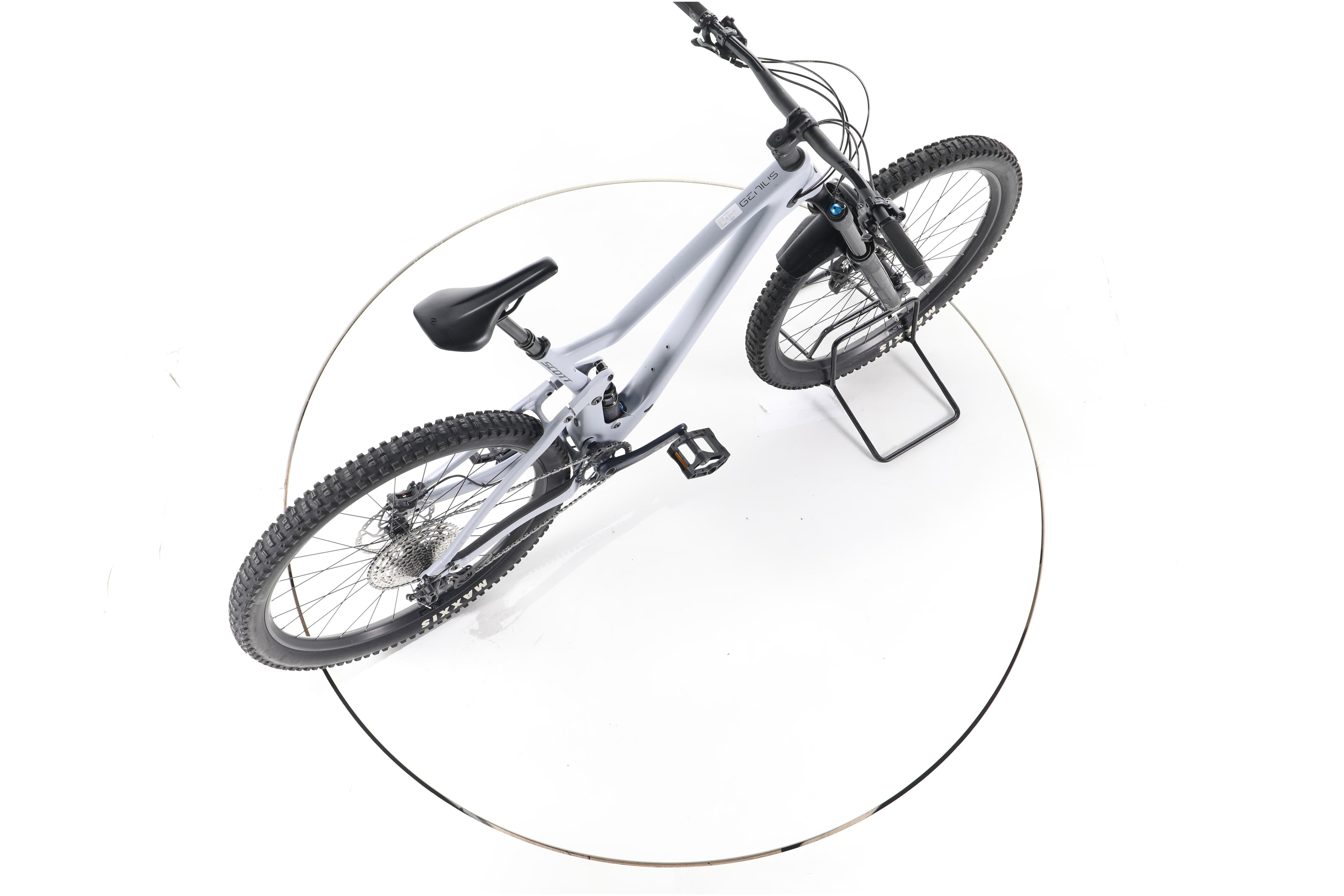 Scott Genius 920 - Image 24