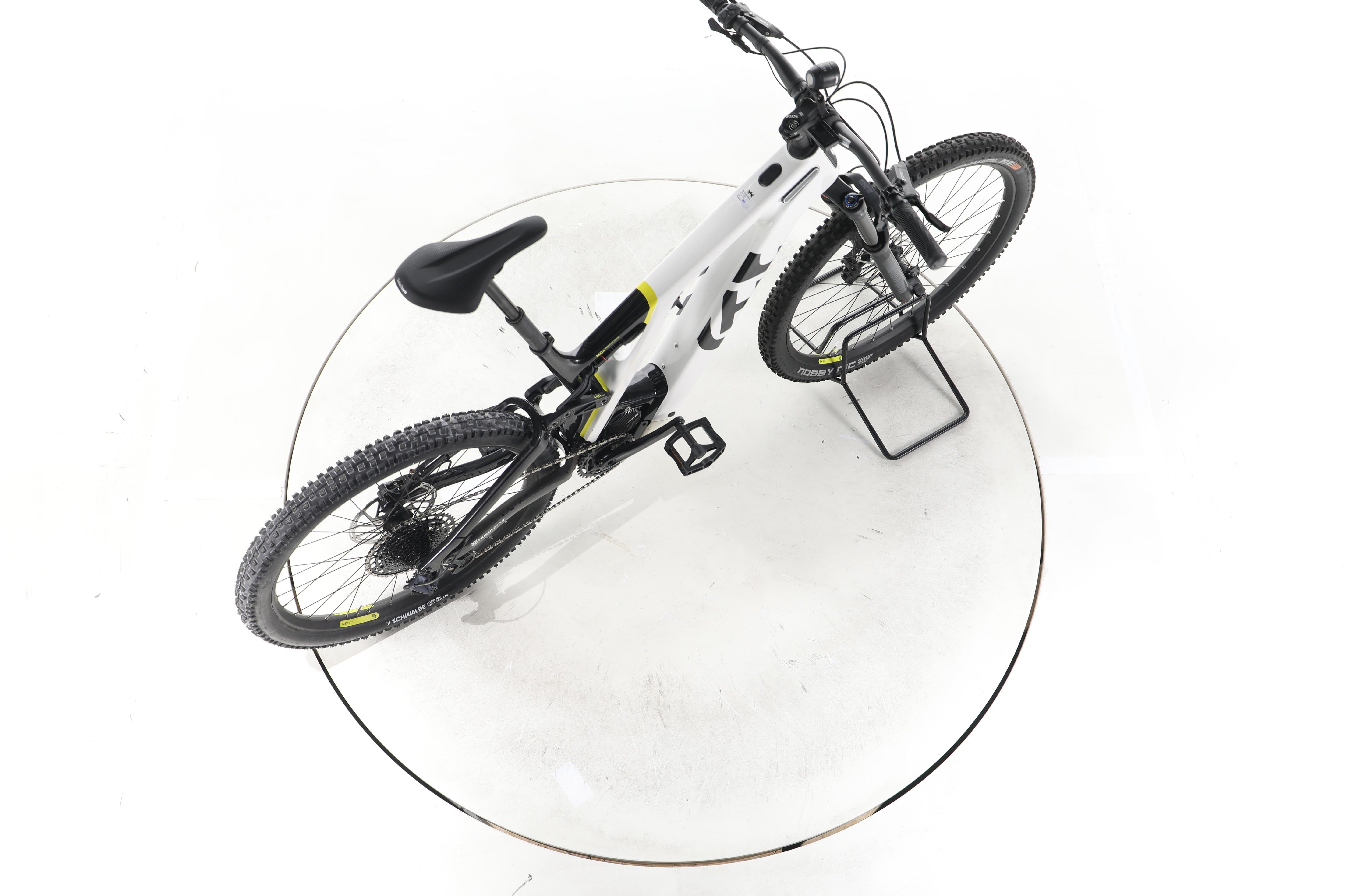Husqvarna E-Bicycles Mountain Cross MC4 E-Bike Fully Carbon - Image 24