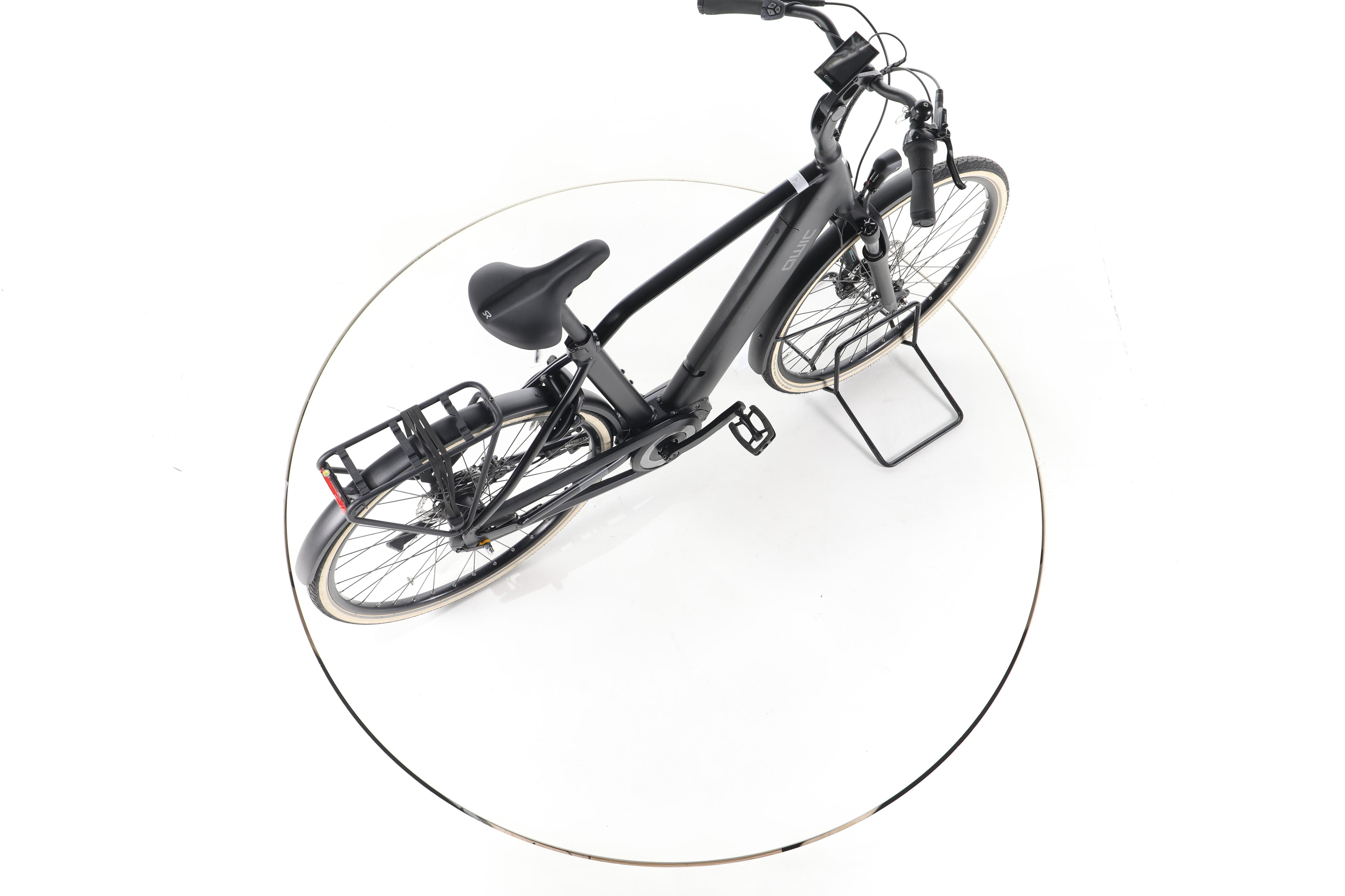 QWIC Premium MN8+ C City E-Bike Tiefeinsteiger - Image 24