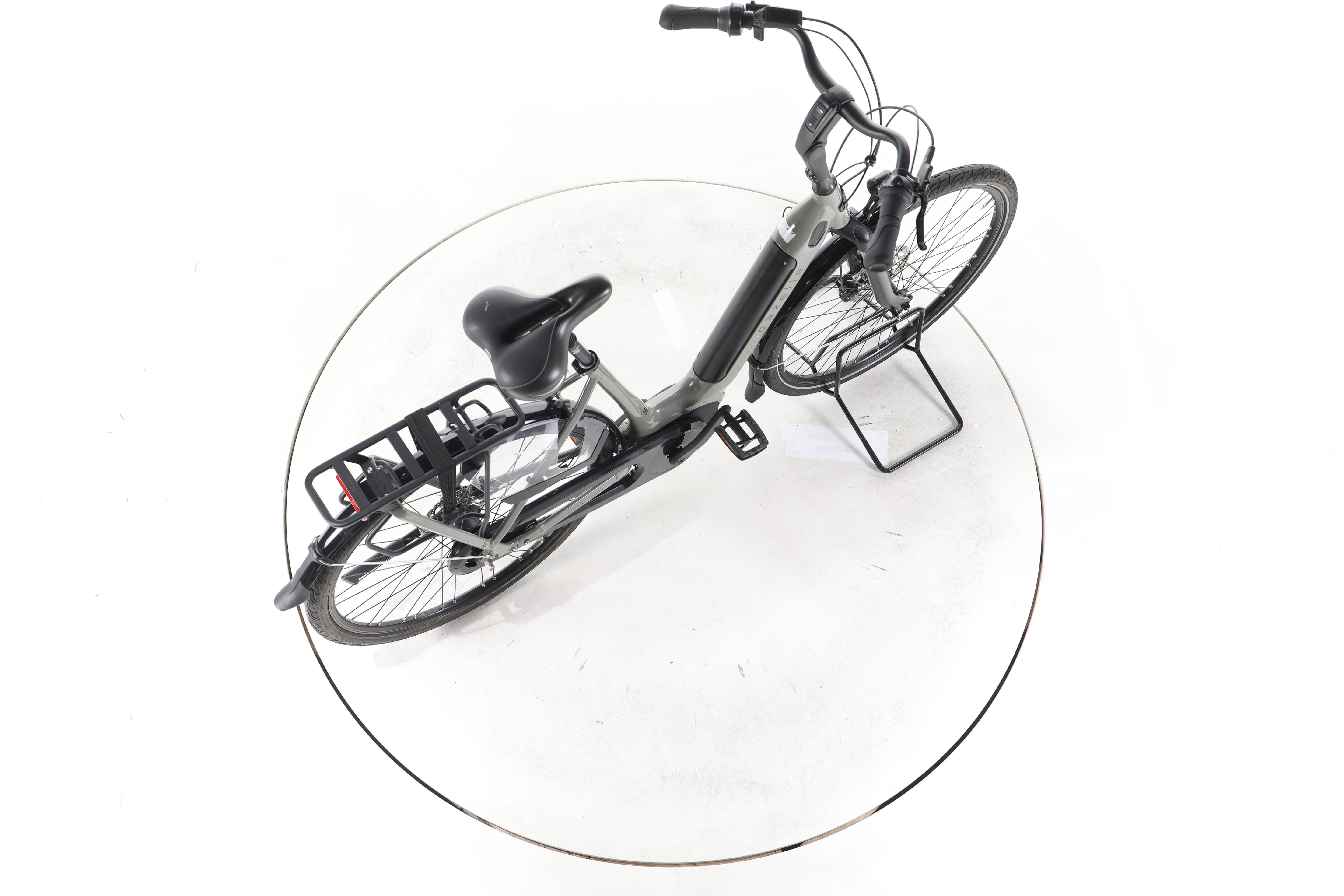 Gazelle Grenoble C7+ HMB City E-Bike Tiefeinsteiger 2024 - Image 24