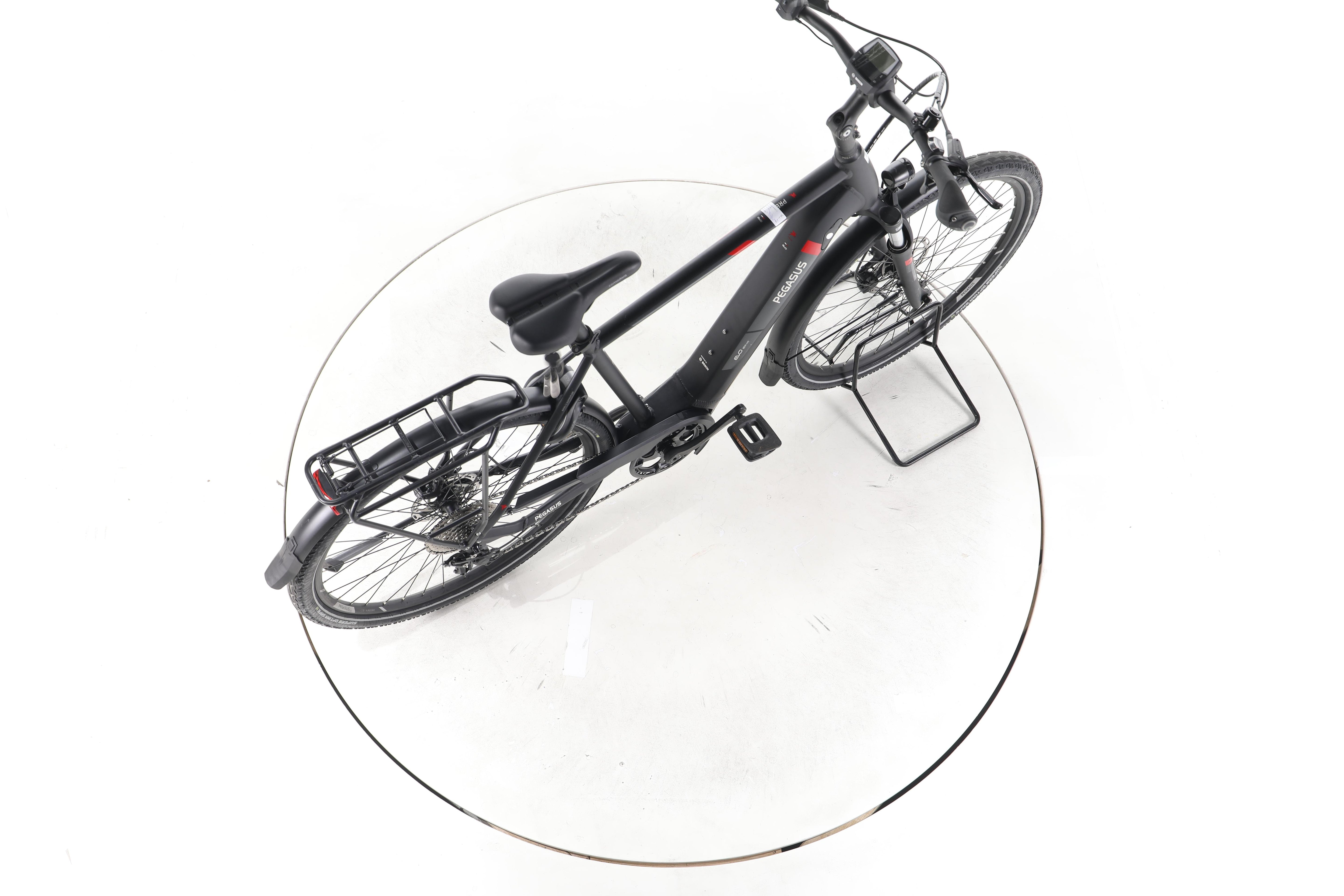 Pegasus Premio EVO 10 Trekking E-Bike - Image 24