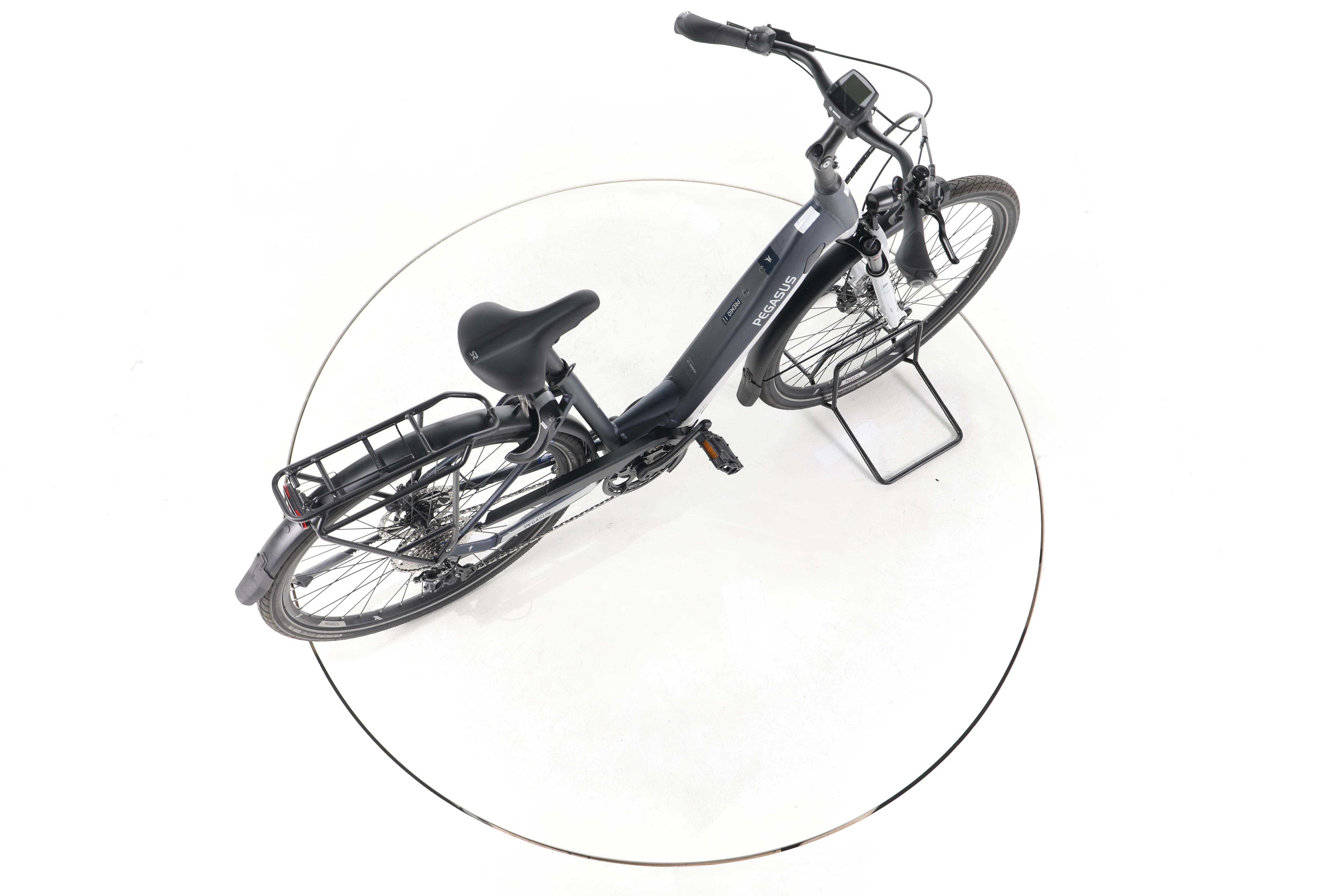 Pegasus Premio Evo 10 Lite Trekking E-Bike Tiefeinsteiger - Image 24