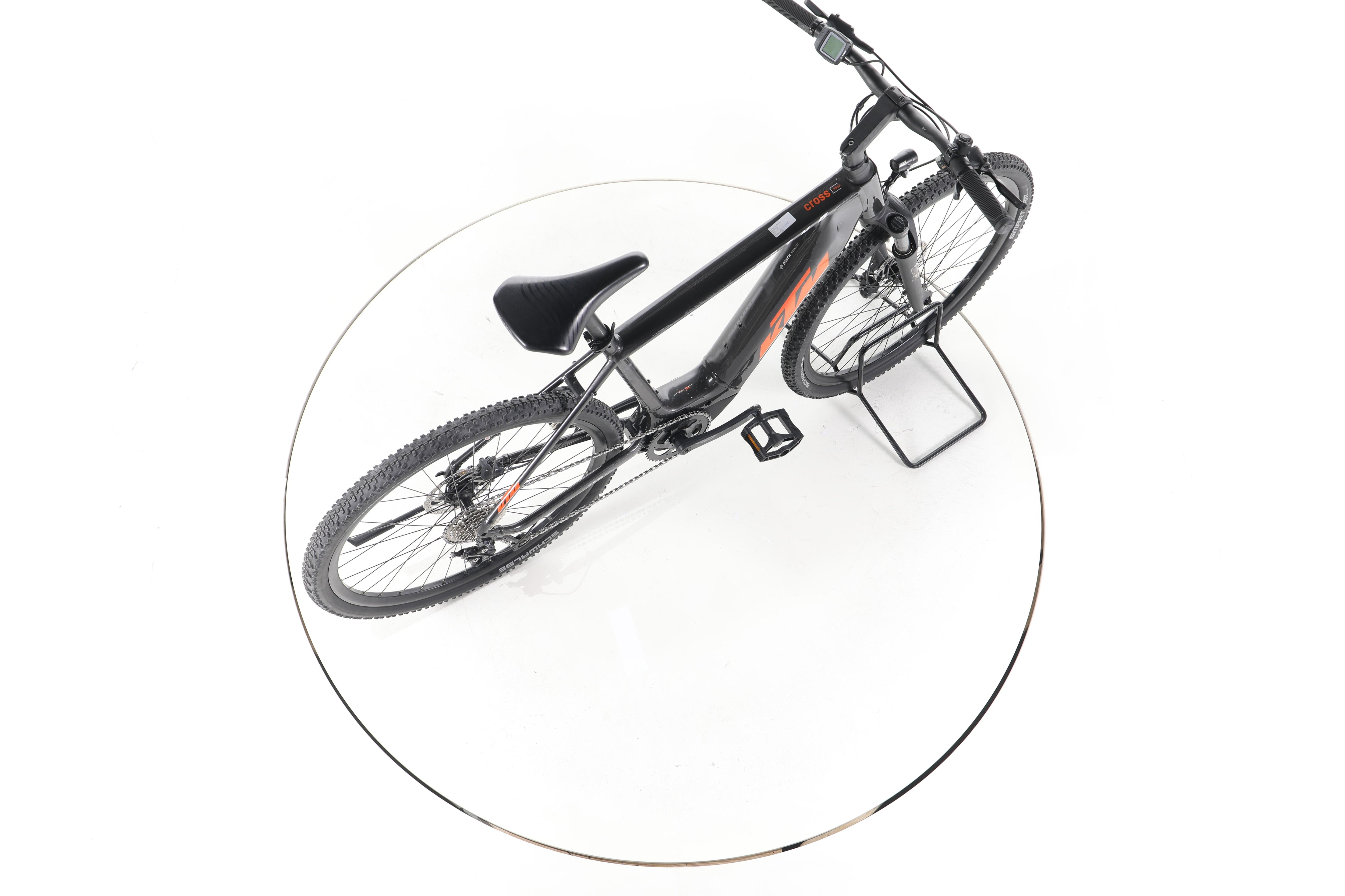 KTM MACINA CROSS P510 E-Bike - Image 24