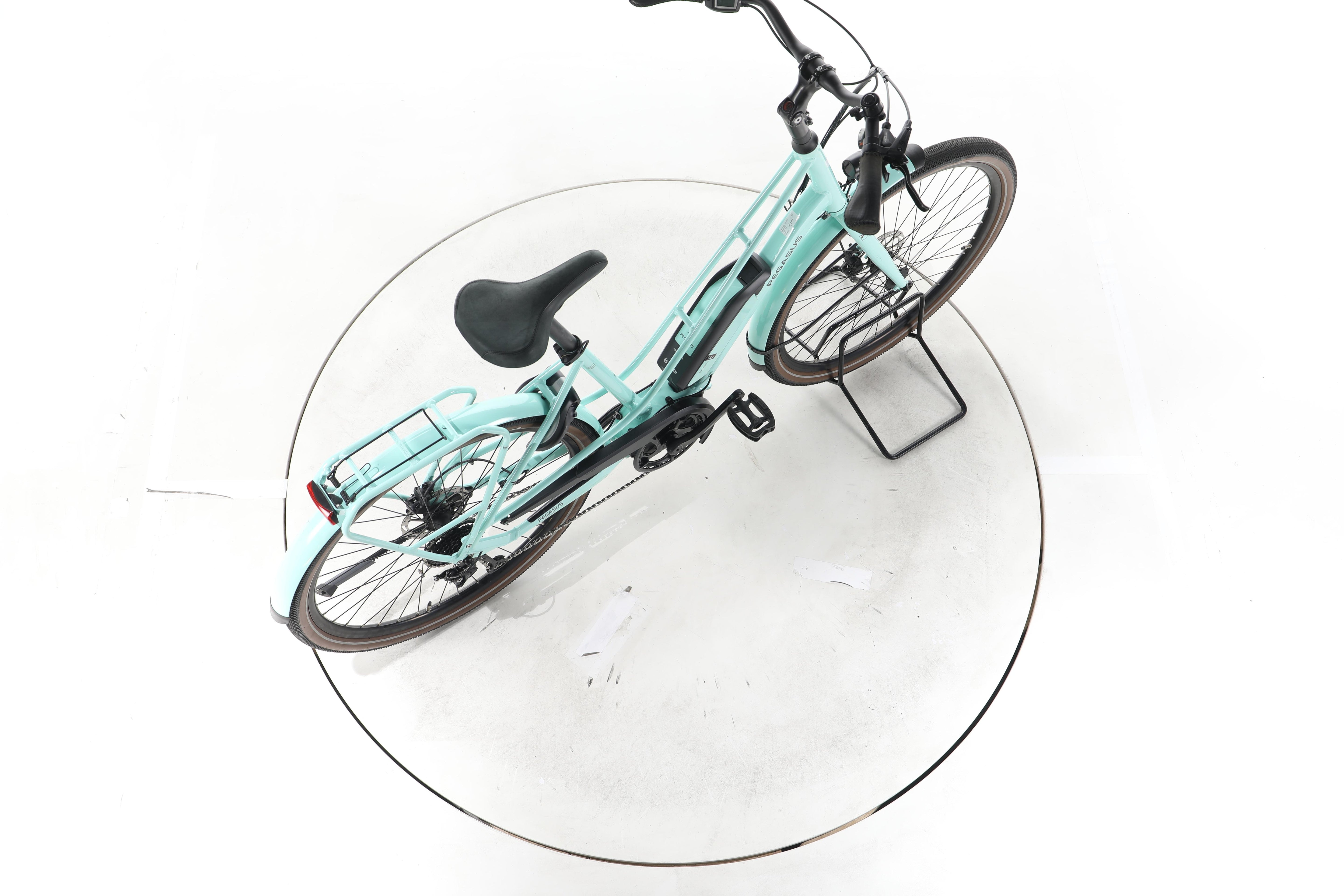 Pegasus Orticello E Trekking E-Bike Tiefeinsteiger - Image 24
