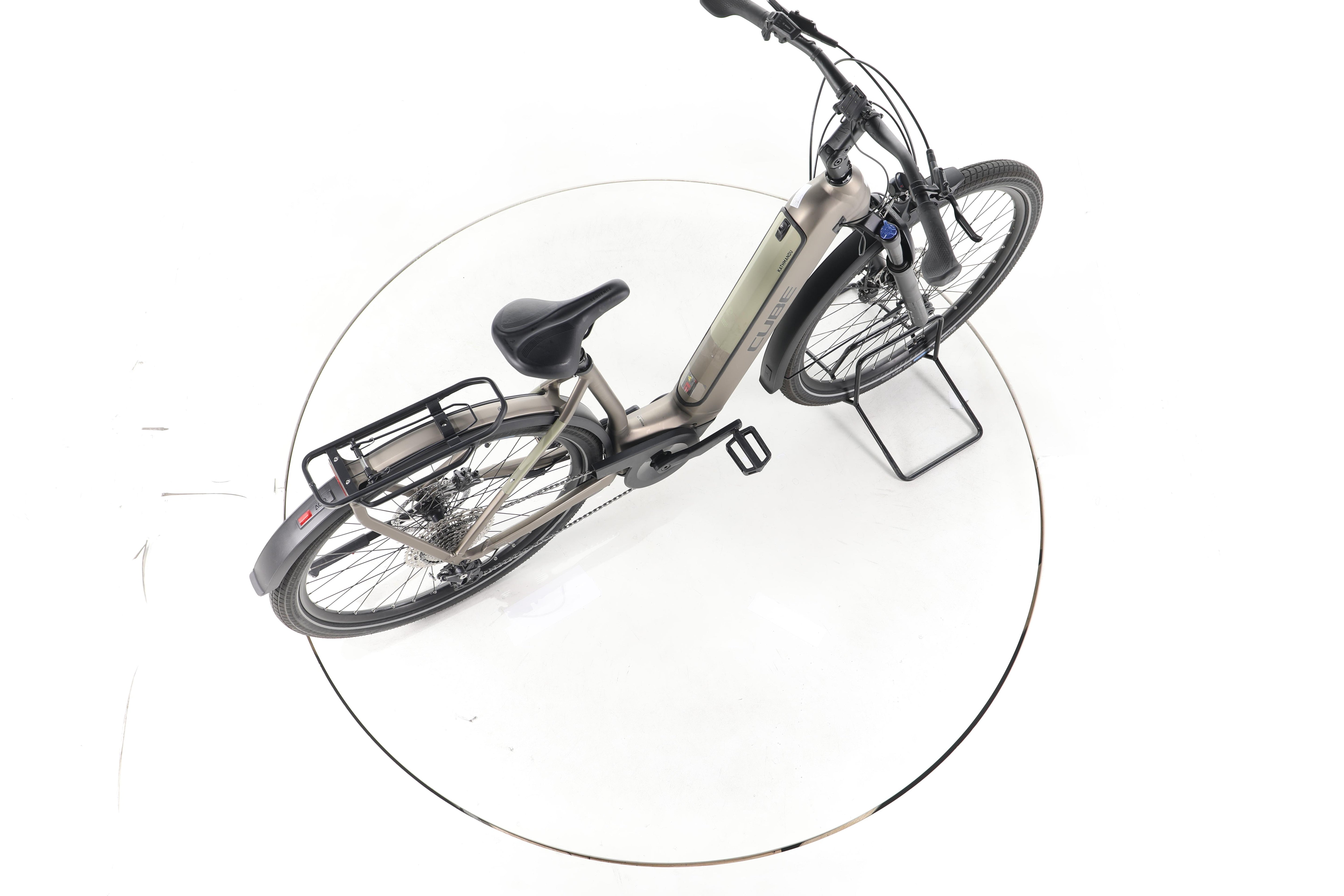 Cube Kathmandu Hybrid Pro Trekking E-Bike Tiefeinsteiger - Image 24