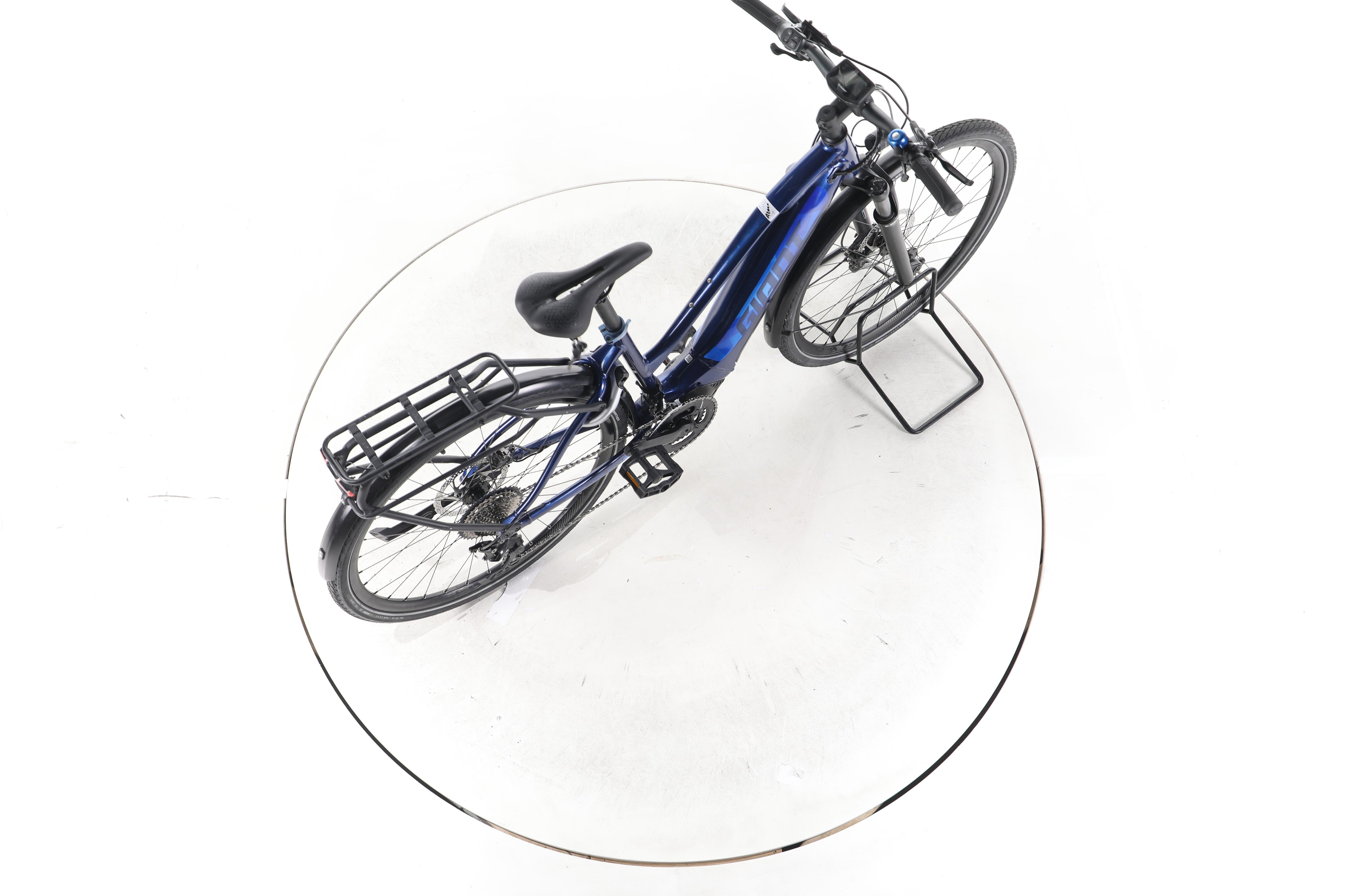 Giant Explore E+ 0 Pro Trekking E-Bike - Image 24