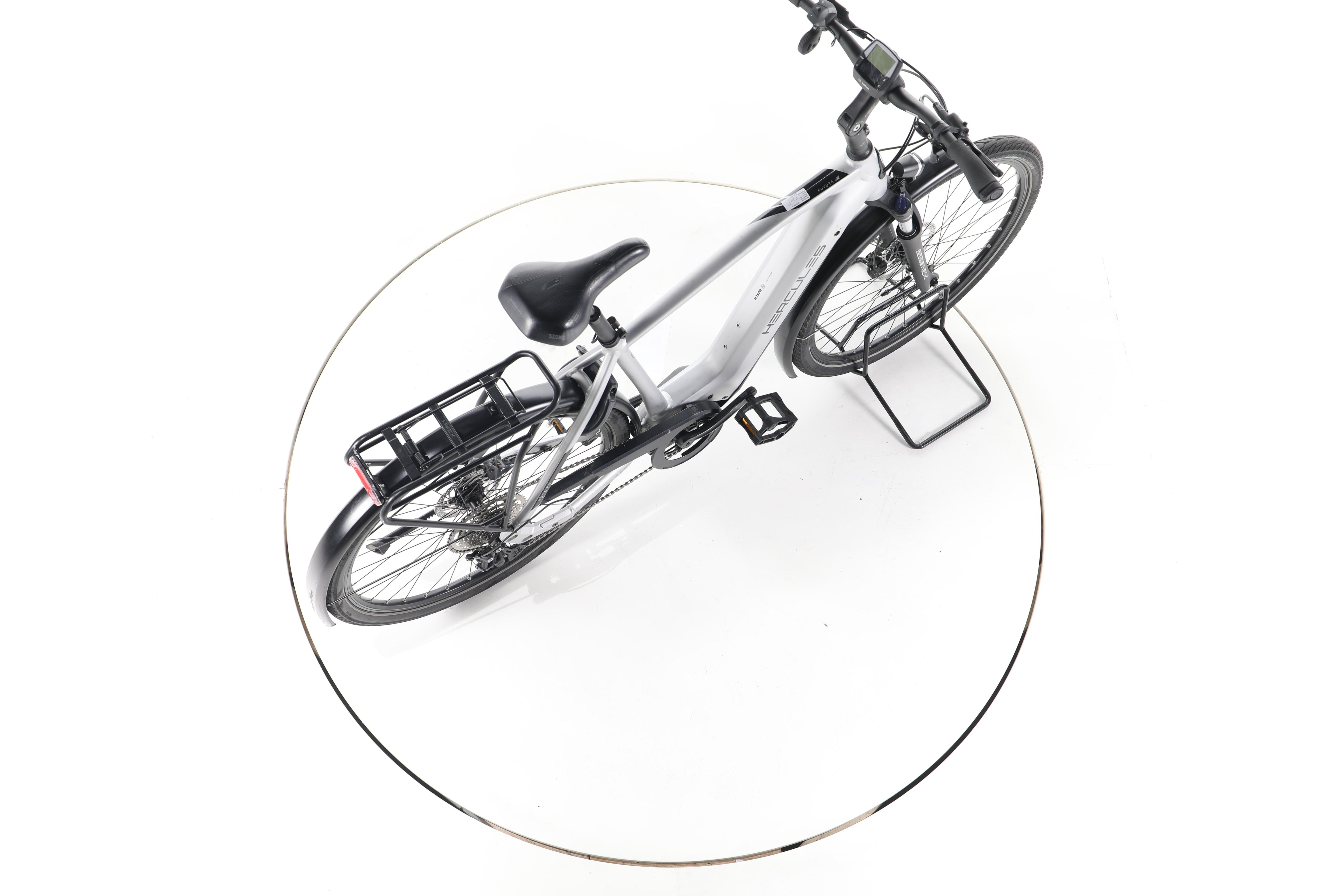 Hercules Futura Sport I-10 Trekking E-Bike - Image 24