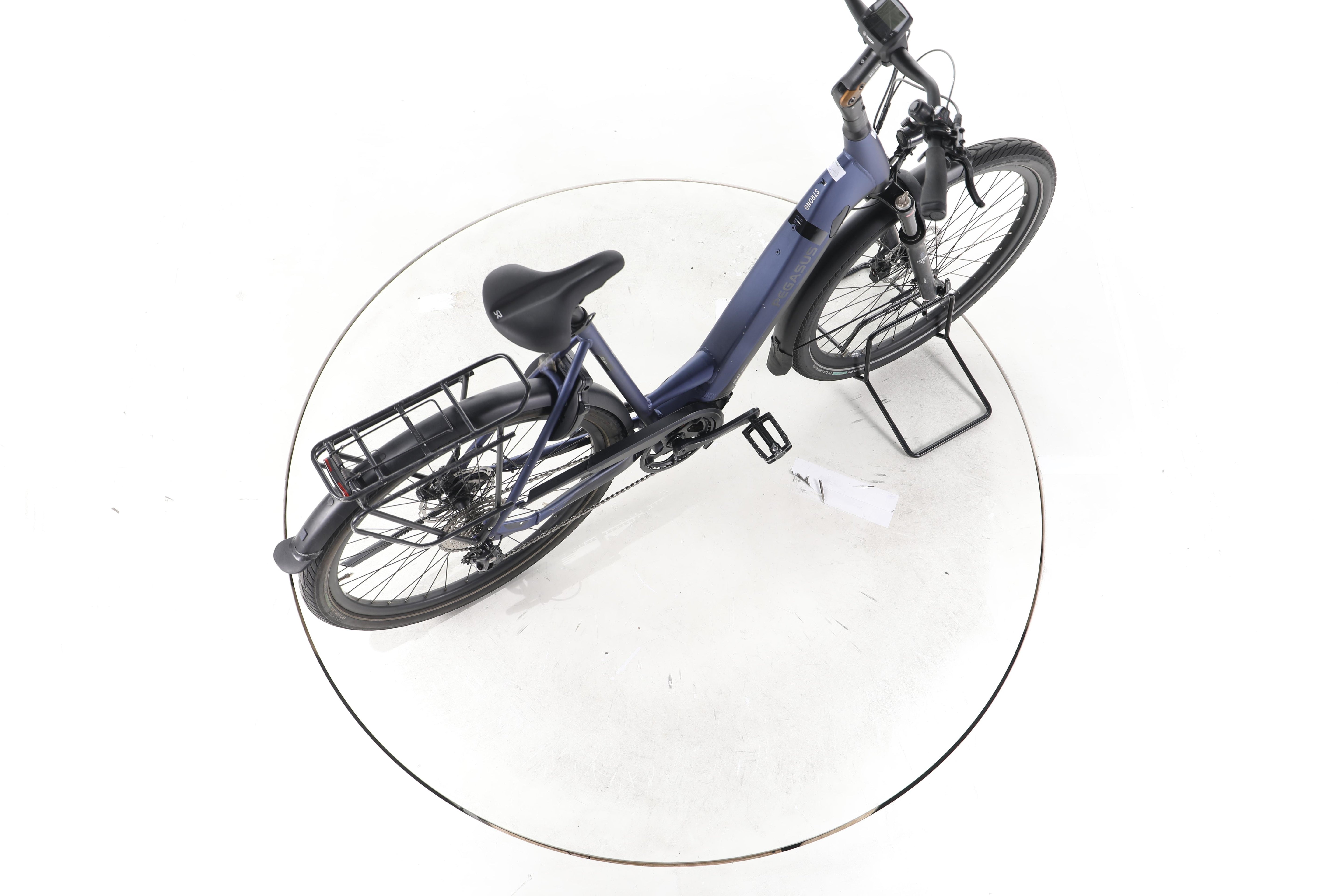 Pegasus Strong EVO Lite Trekking E-Bike Tiefeinsteiger - Image 24