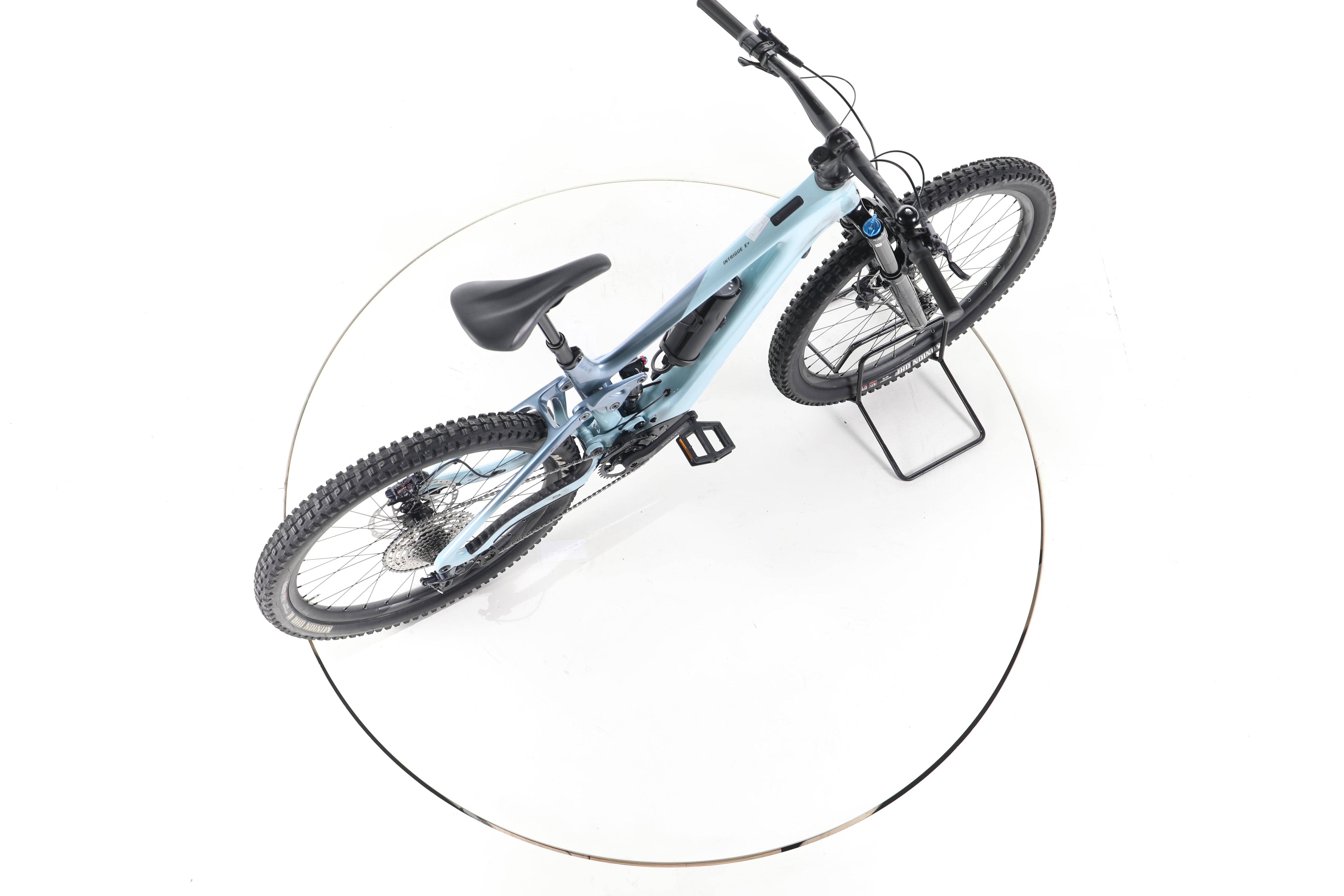 Liv Intrigue X Advanced E+ EL 2 Fully E-Bike Carbon 2024 - Image 24