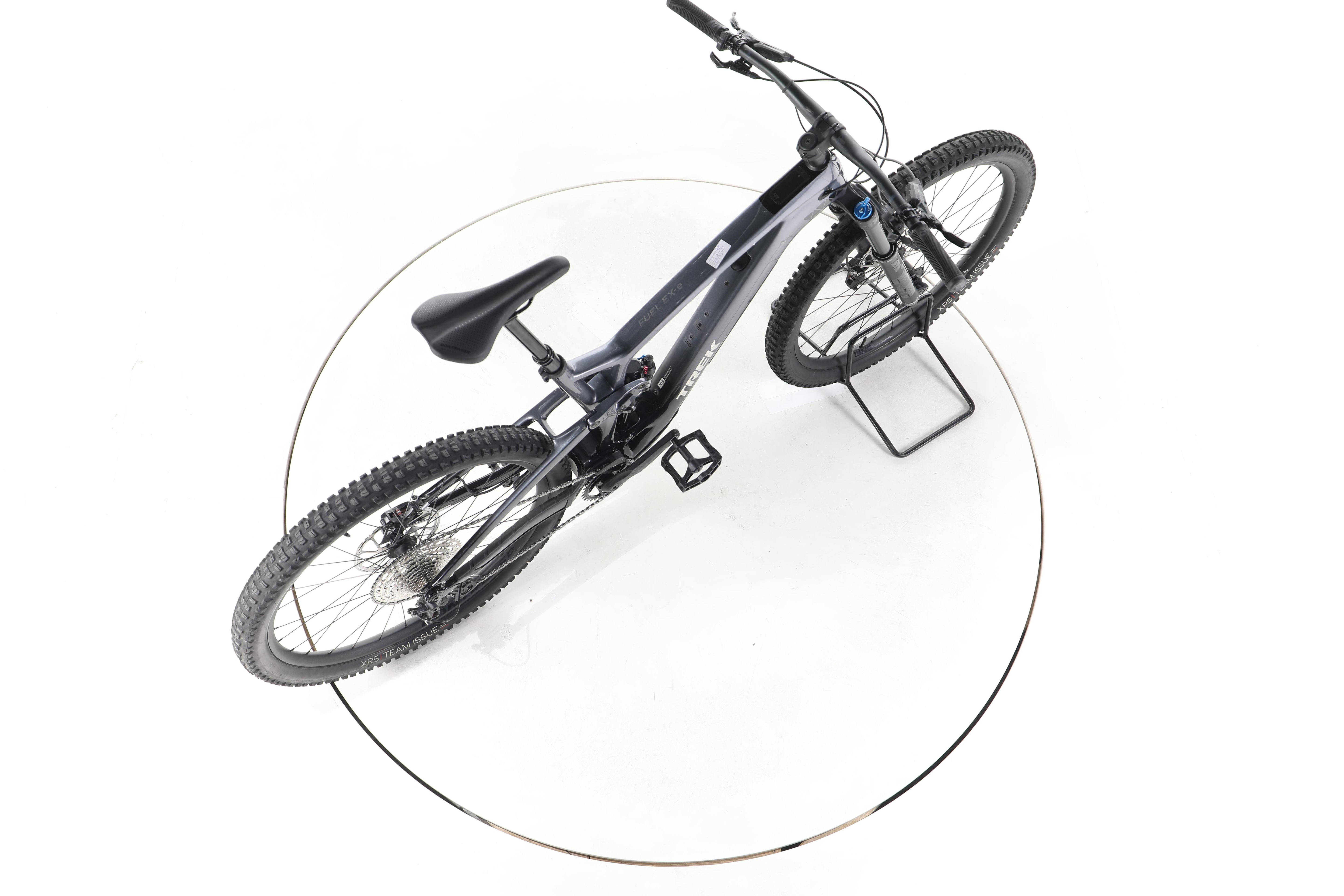 Trek Fuel EXe 9.7 E-Bike Fully Carbon - Image 24
